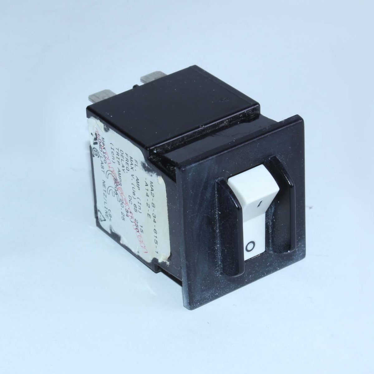 Lumenis LightSheer Duet HR Laser System Main Power Breaker Switch 15A 250V