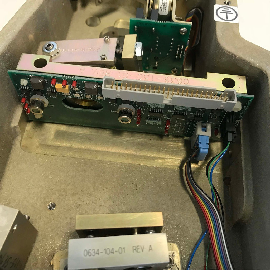 Coherent UltraPulse Encore CO2 Laser Cavity Beam Resonator Optical Array Chamber