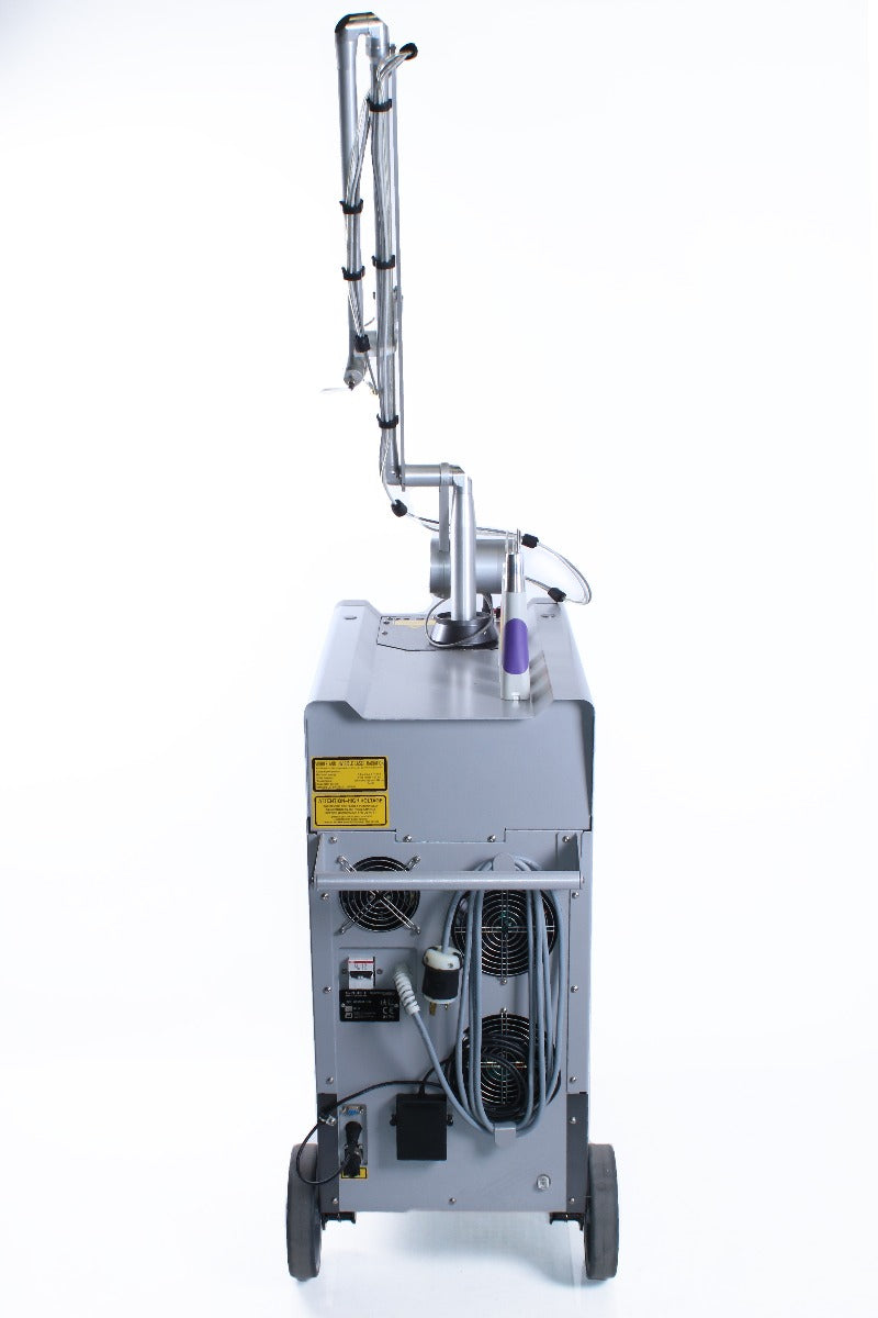 2012 Quanta Q-Plus T Tattoo Removal 1064 532 694 Laser Q-Switched Ruby + Nd:YAG