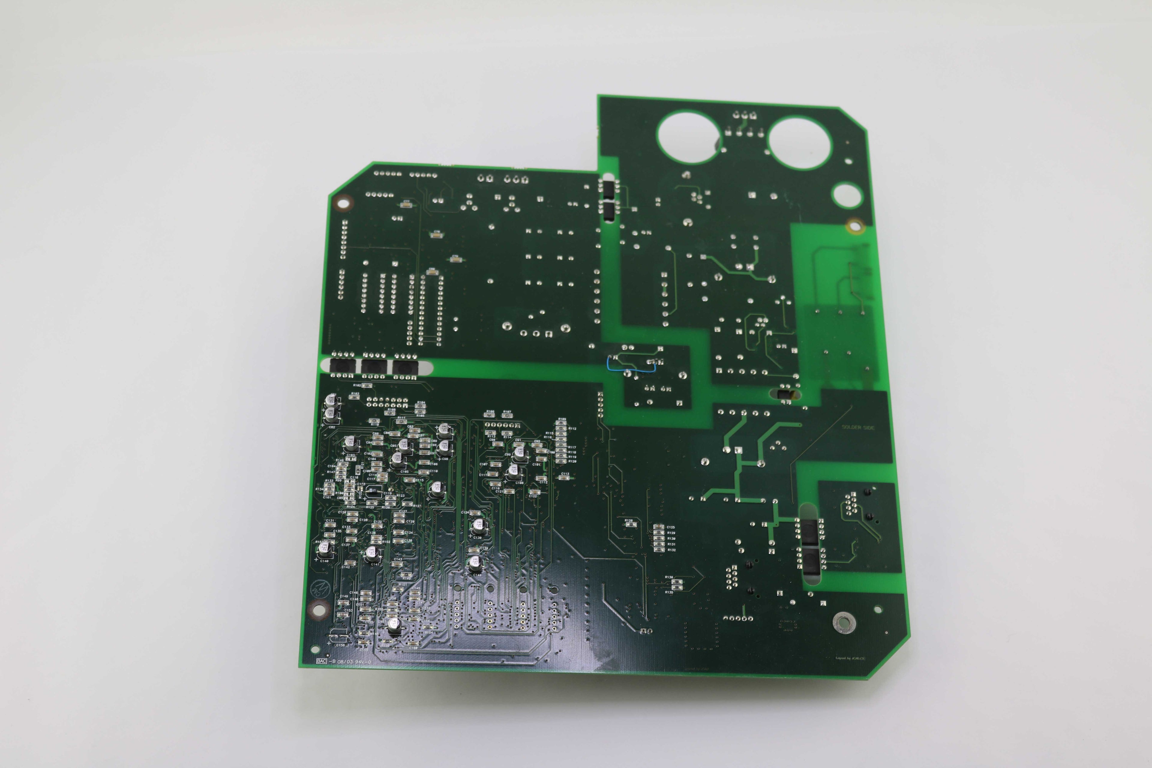 Cutera Altus Xeo Laser LCD Display Board PCB 7000073 MISSING PARTS AS IS ONLY