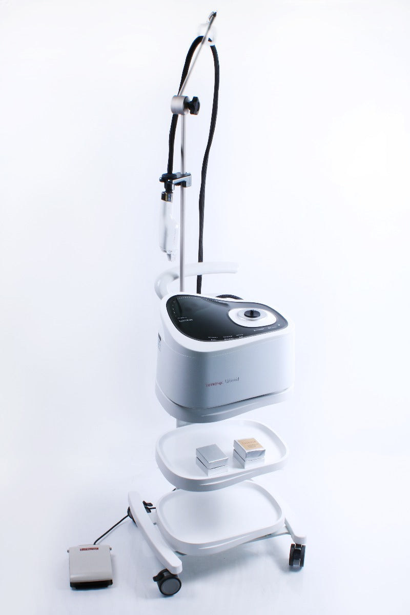 2017 Lutronic LaseMD Pro Fractional Thulium 1927 Skin Resurfacing Laser Lase MD