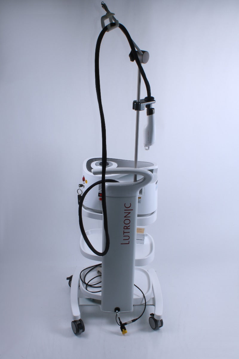 2017 Lutronic LaseMD Pro Fractional Thulium 1927 Skin Resurfacing Laser Lase MD