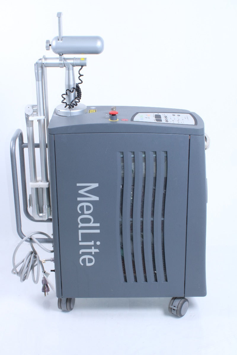 2013 Cynosure ConBio MedLite C6 QS NdYAG Laser & Dye Handpieces 1064 532 585 650