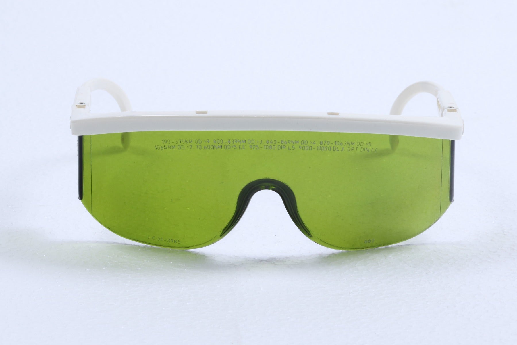 Cutera Xeo Laser IPL Operator Eyewear Safety Glasses 770 810 NdYAG 1064 WHITE