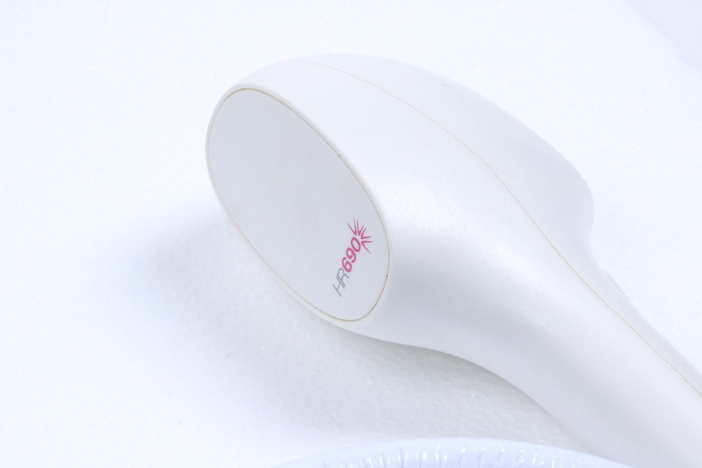 VenusConcept Venus Versa HR690 IPL Hair Removal HR 690 10x30 Handpiece Low Shots