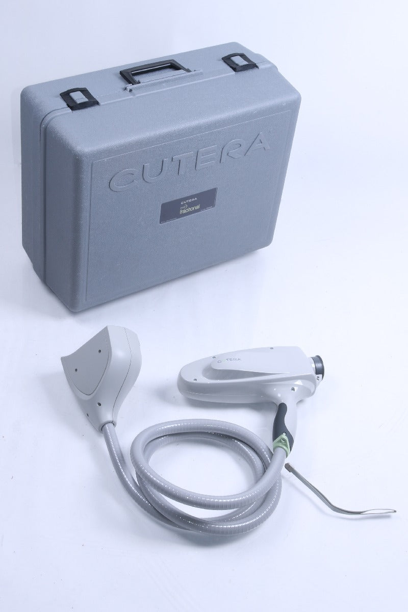 2015 Cutera Pearl Fractional Er:YSGG 2790 Resurfacing Laser Handpiece w/ Cradle