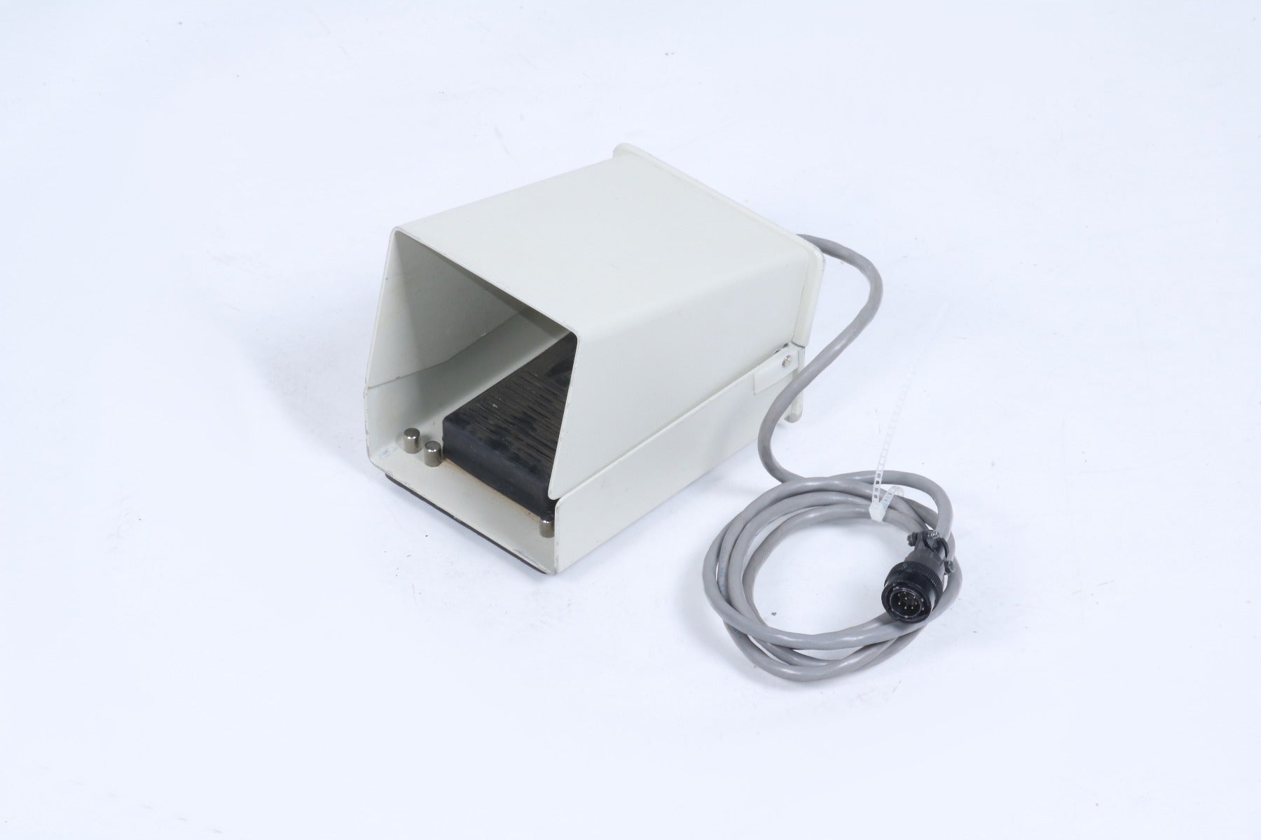 Sharplan Surgicenter 40W CO2 Laser Electric Footswitch Foot Pedal Switch 8 Pin