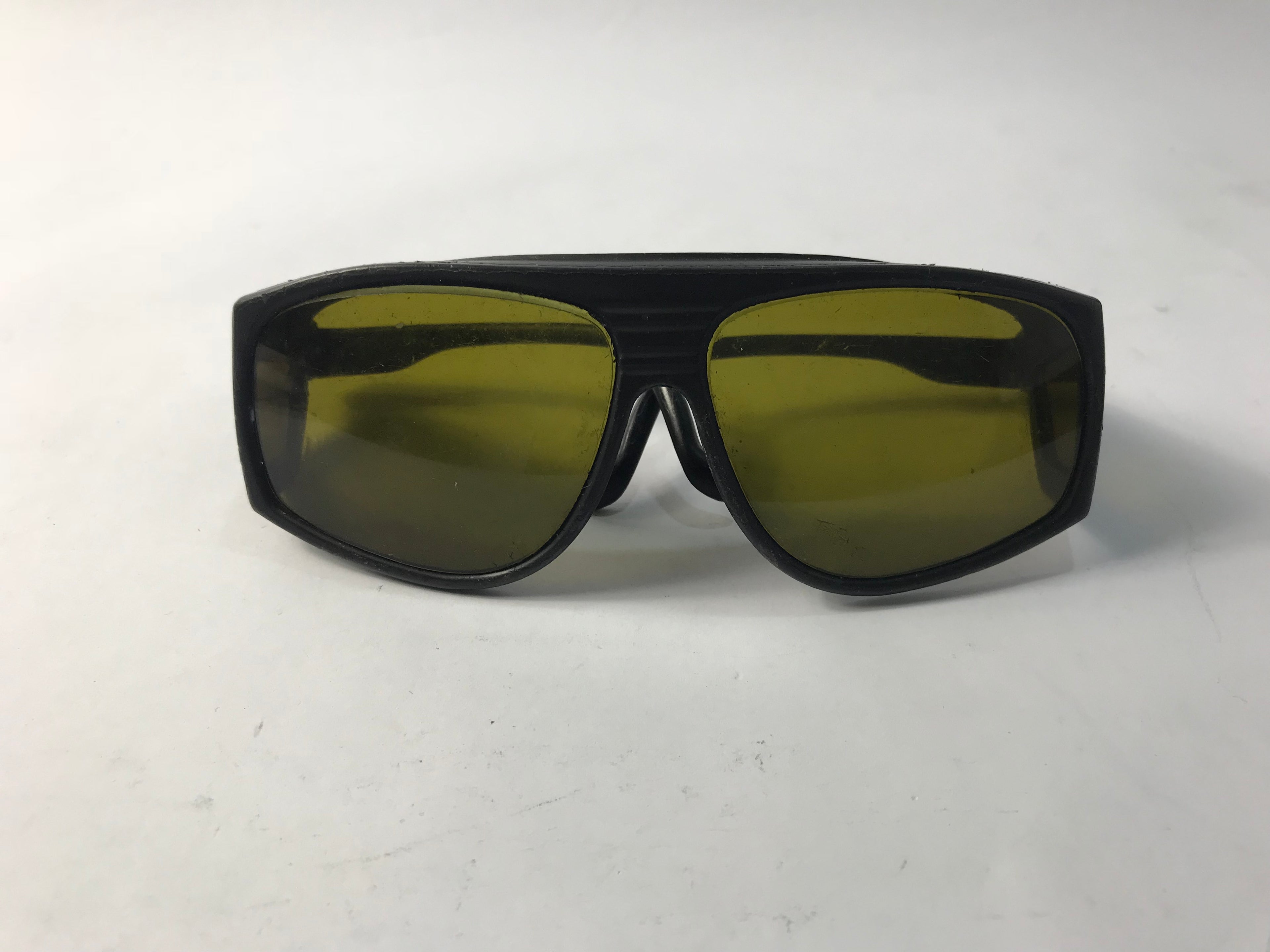 AS IS LaserShield Green Tint Laser/IPL Safety Glasses Shades Unknown Wavelength