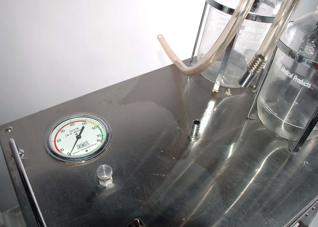 Berkeley Bio-Engineering VC-V Vacuum Curettage Suction Portable Medical Unit
