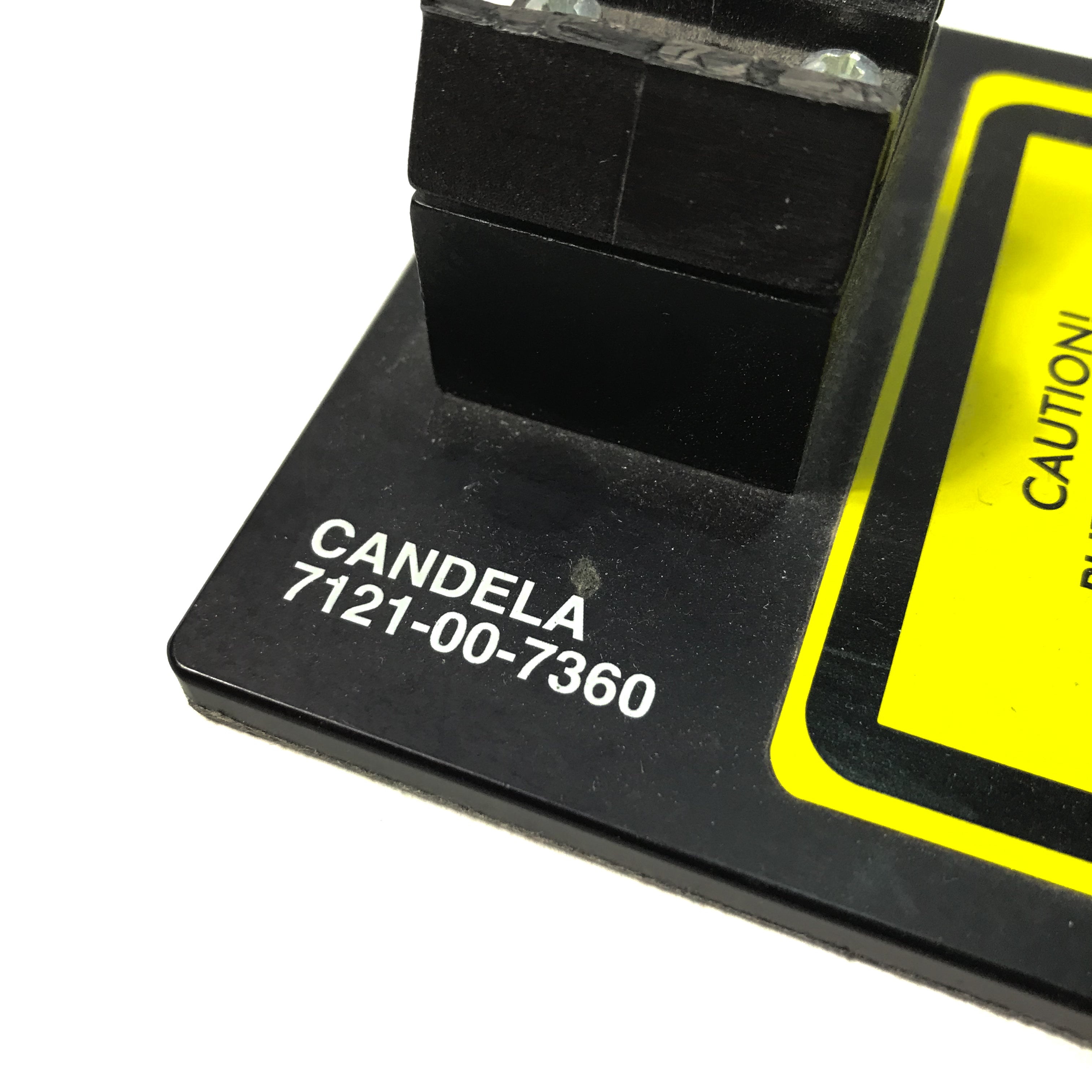 Candela Handpiece holder (Broken Tabs) 7121-00-7360 * 2157-40-3530 *PARTS AS-IS*