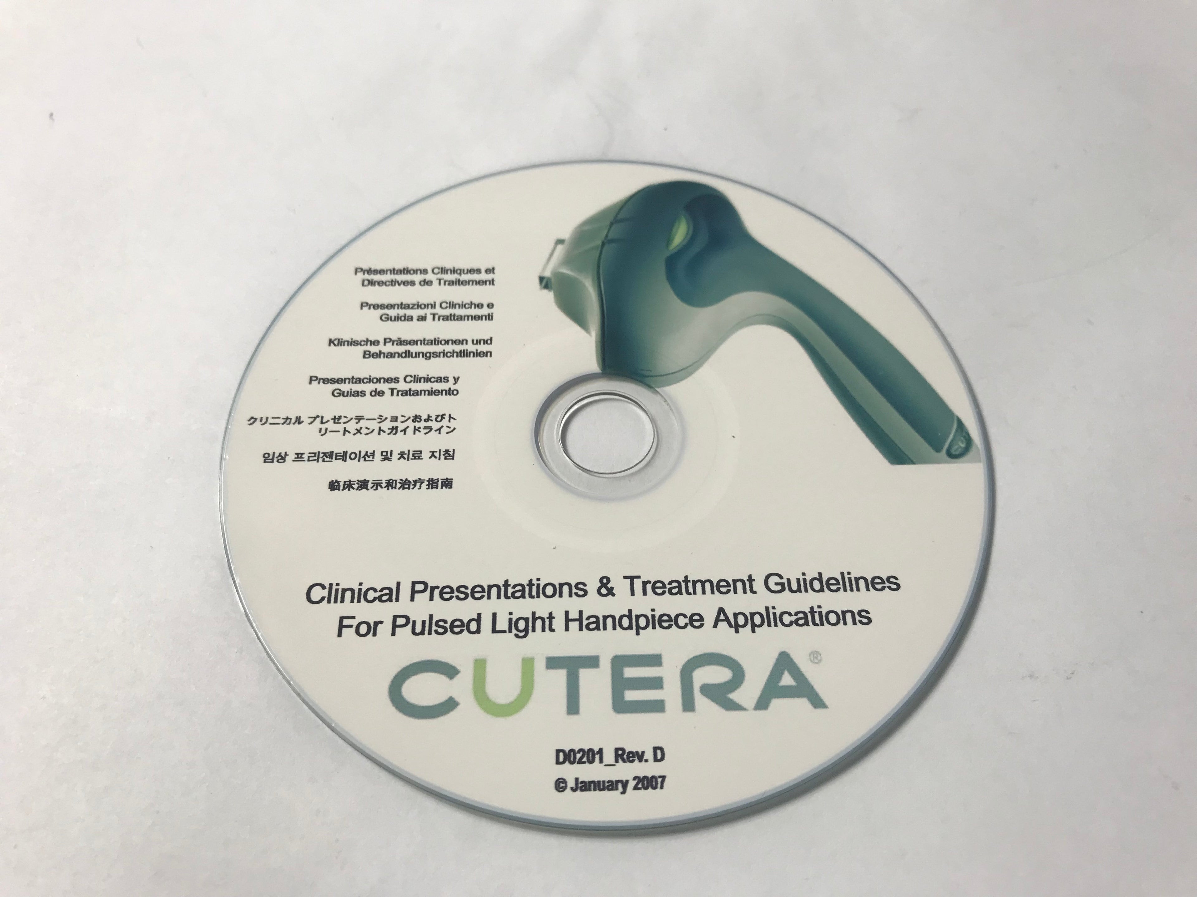 Cutera Lasers IPL Handpiece Clinical Presentations & Treatment Guidelines CD