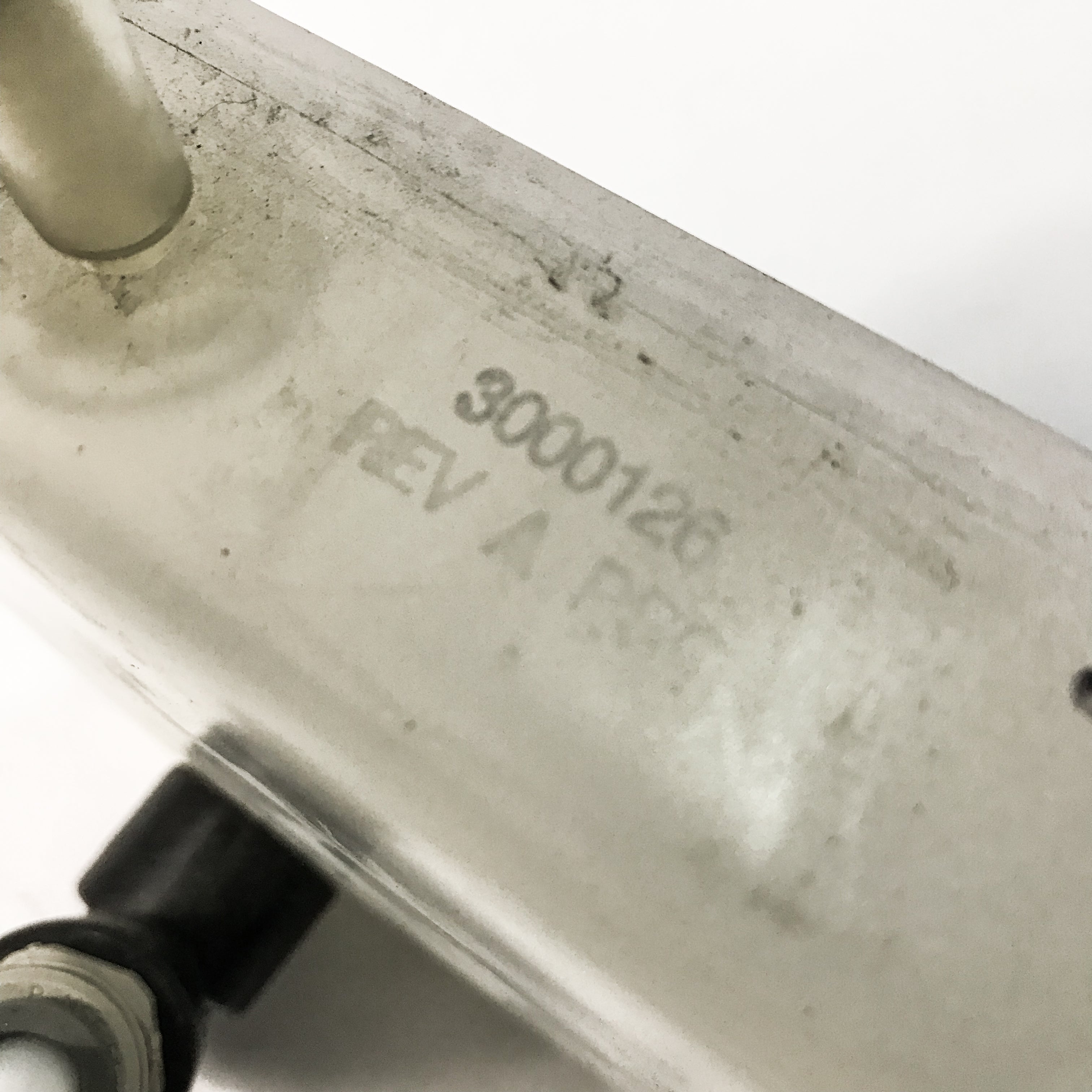 Cutera XEO CoolGlide Laser WATER FILL TANK RESERVOIR Assembly * PARTS AS-IS *