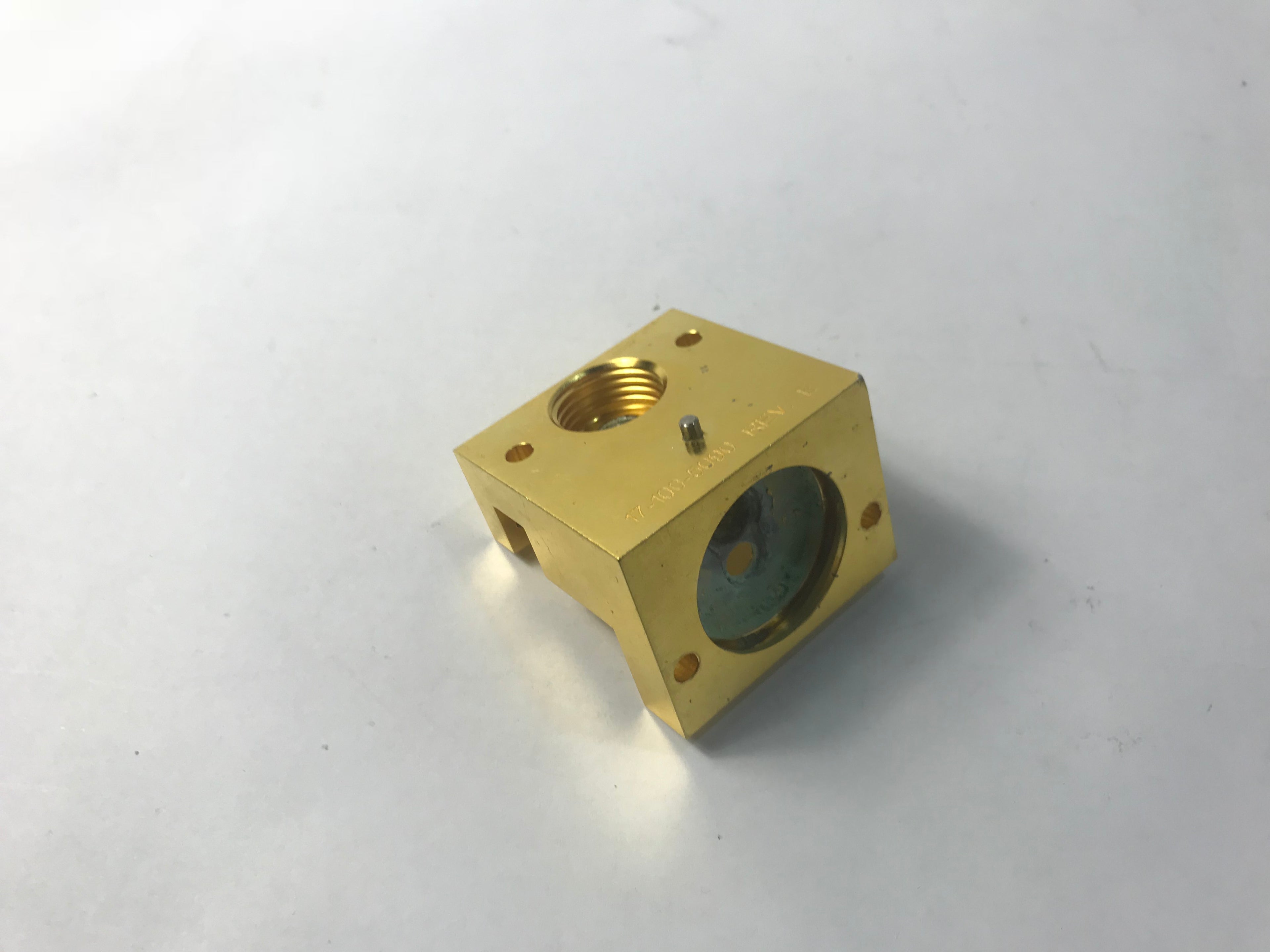 Cutera XEO Laser Nd:YAG 1064 Lamp Cavity Heat Sink Metal Bracket 17-100-5090