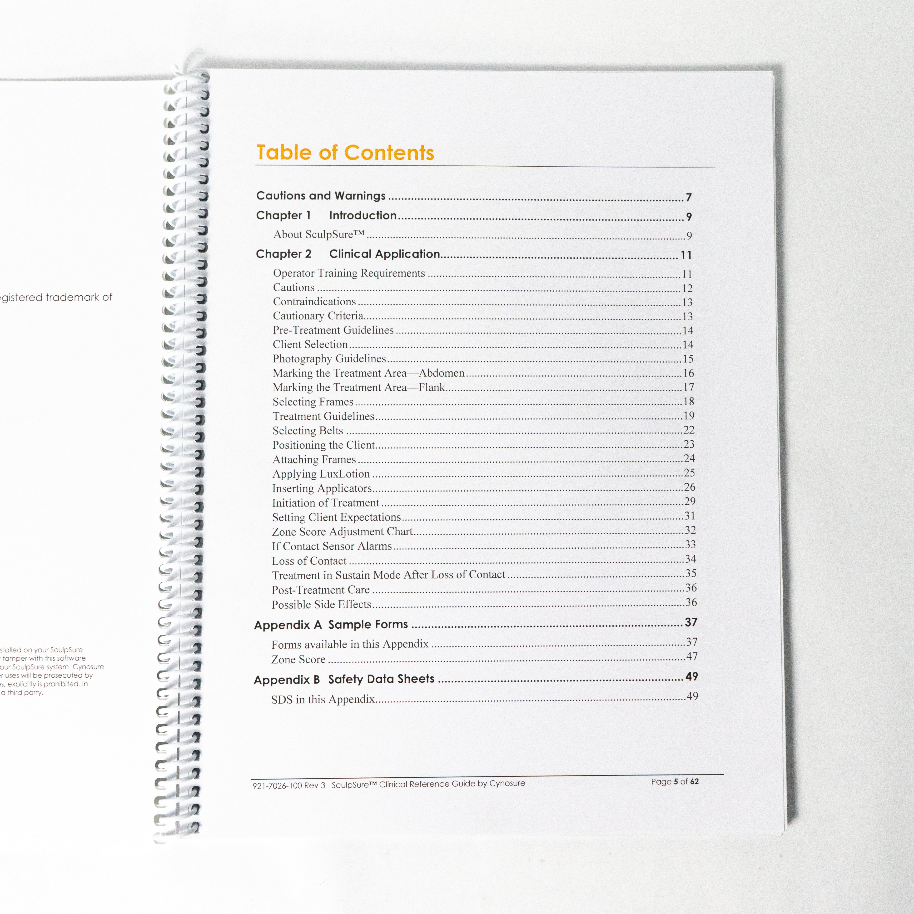Cynosure SculpSure Laser System CLINICAL REFERENCE MANUAL 921-7026-100 REV 3