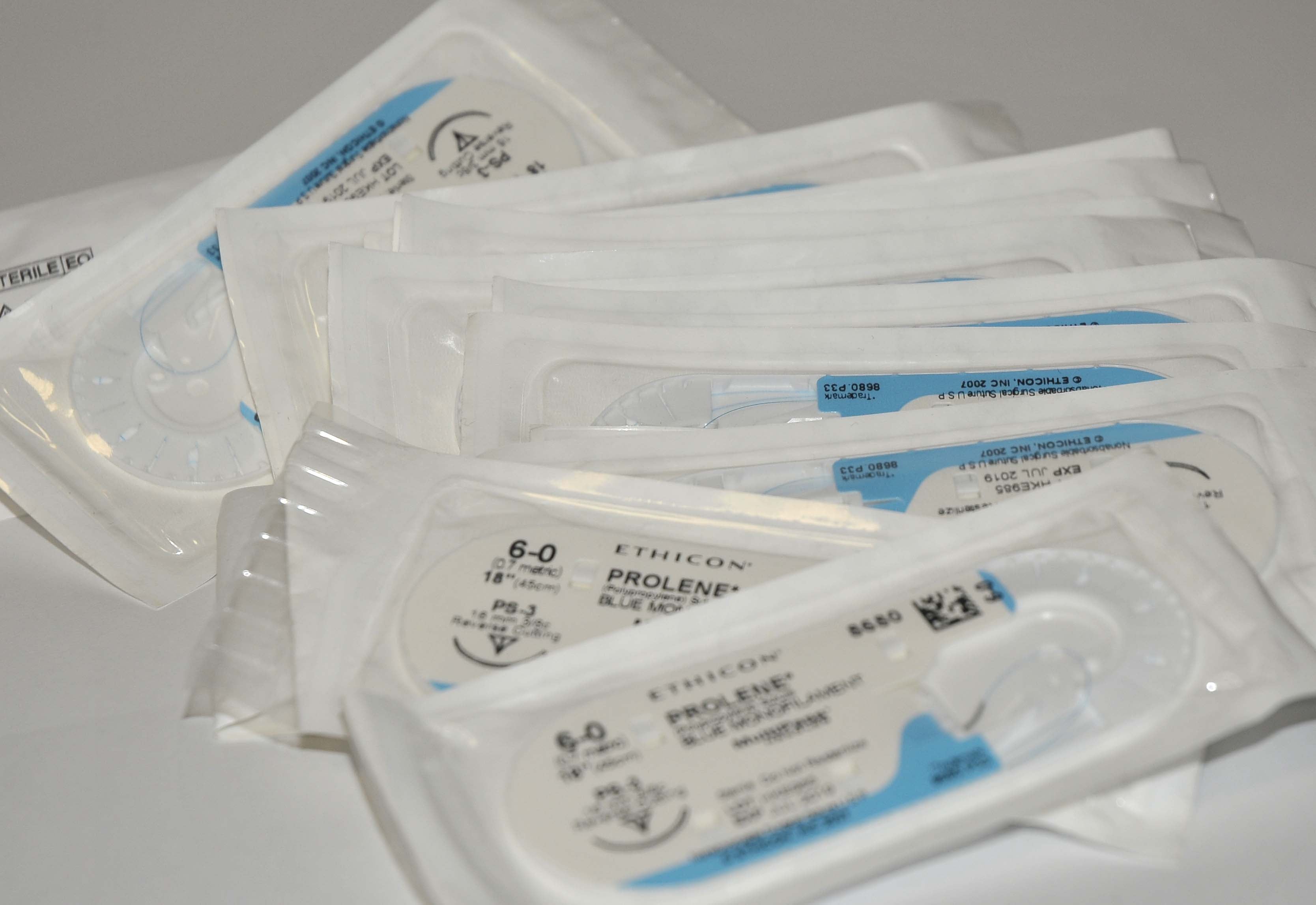 Ethicon PROLENE 6-0 #8680 Blue Monofilament 18" Reverse Cutting Suture x15 Pcs