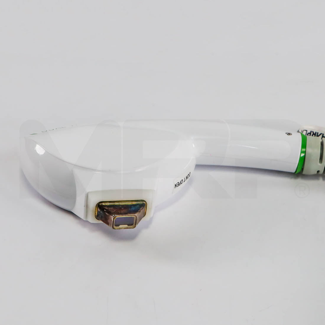 SharpLight Dual VP IPL handpiece side view with metal light guide
