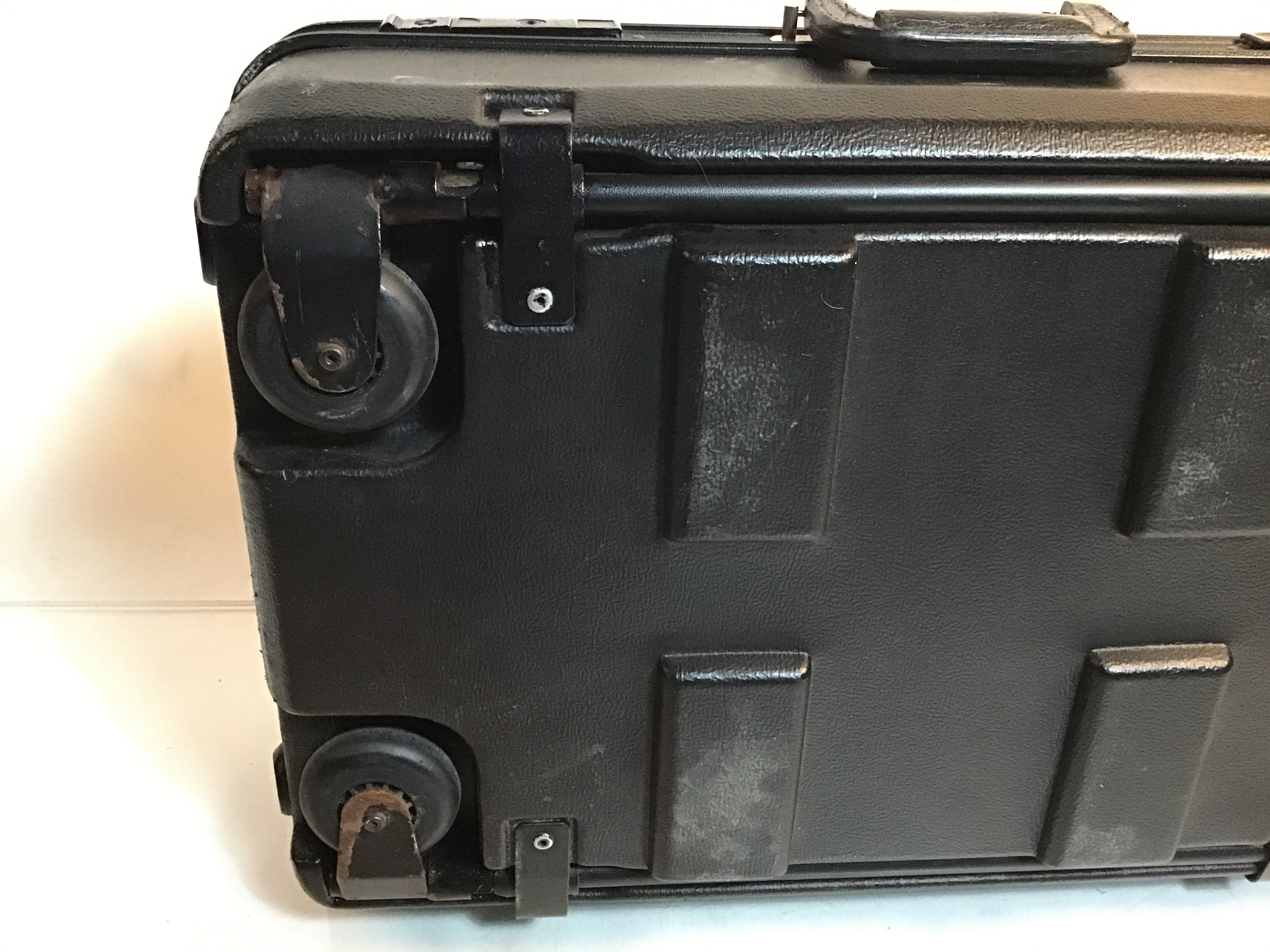 Iridex Iriderm Diolite 532 Laser System Case Rolling Travel Carrying Suitcase