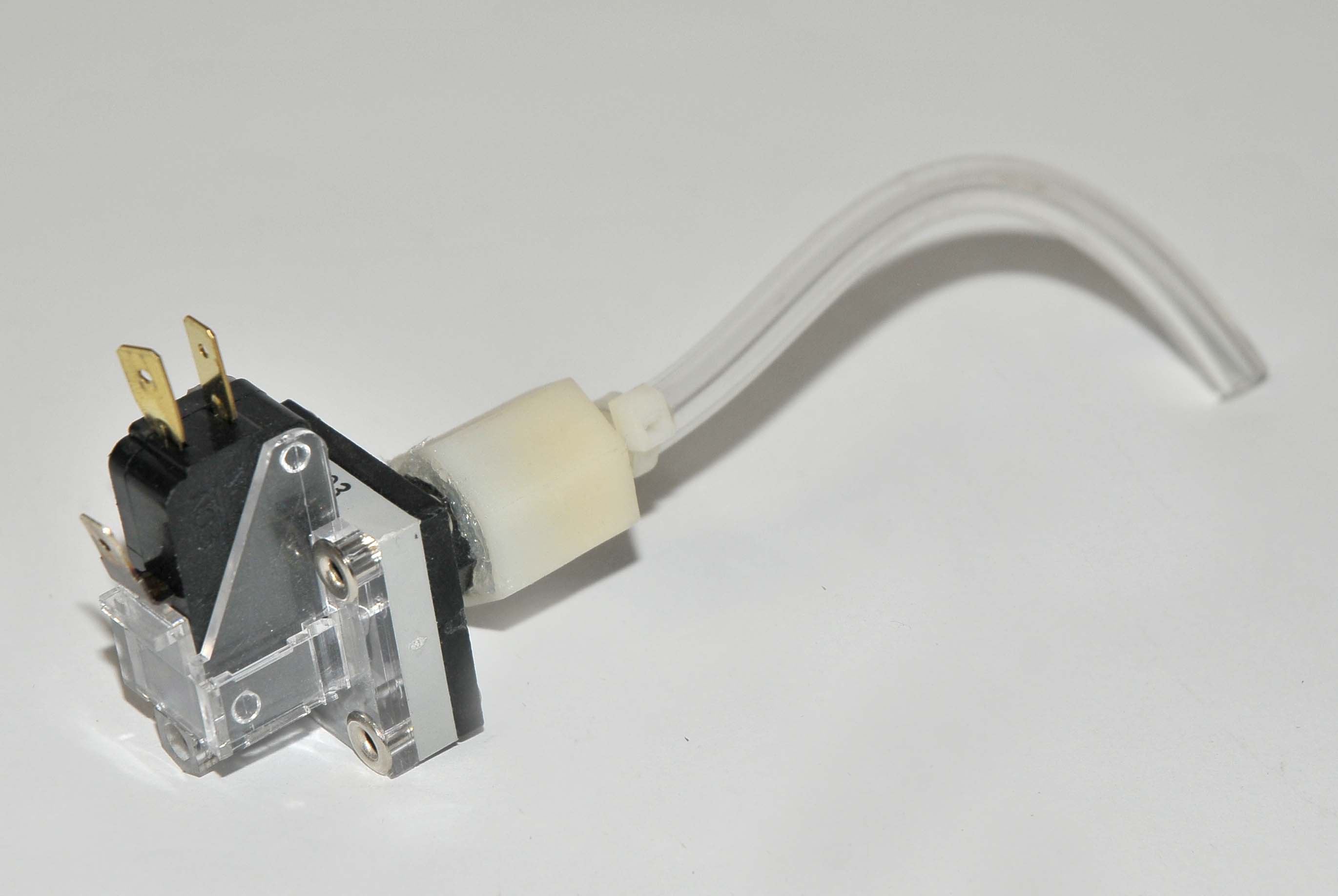 Laser System Pneumatic Pressure Switch MPL-628-1.4 PSI 3A 1/10 HP PARTS AS-IS