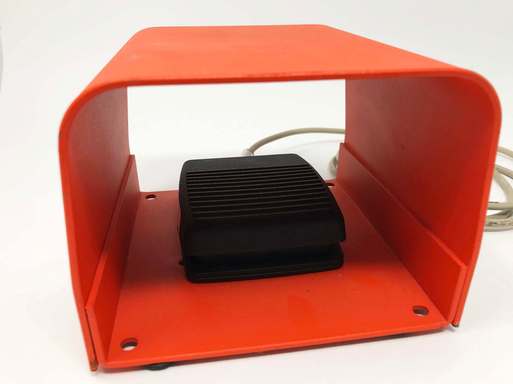 Laser System/Machinery 3 Position Electric Foot Switch Pedal 6Pin PS/2 Connector