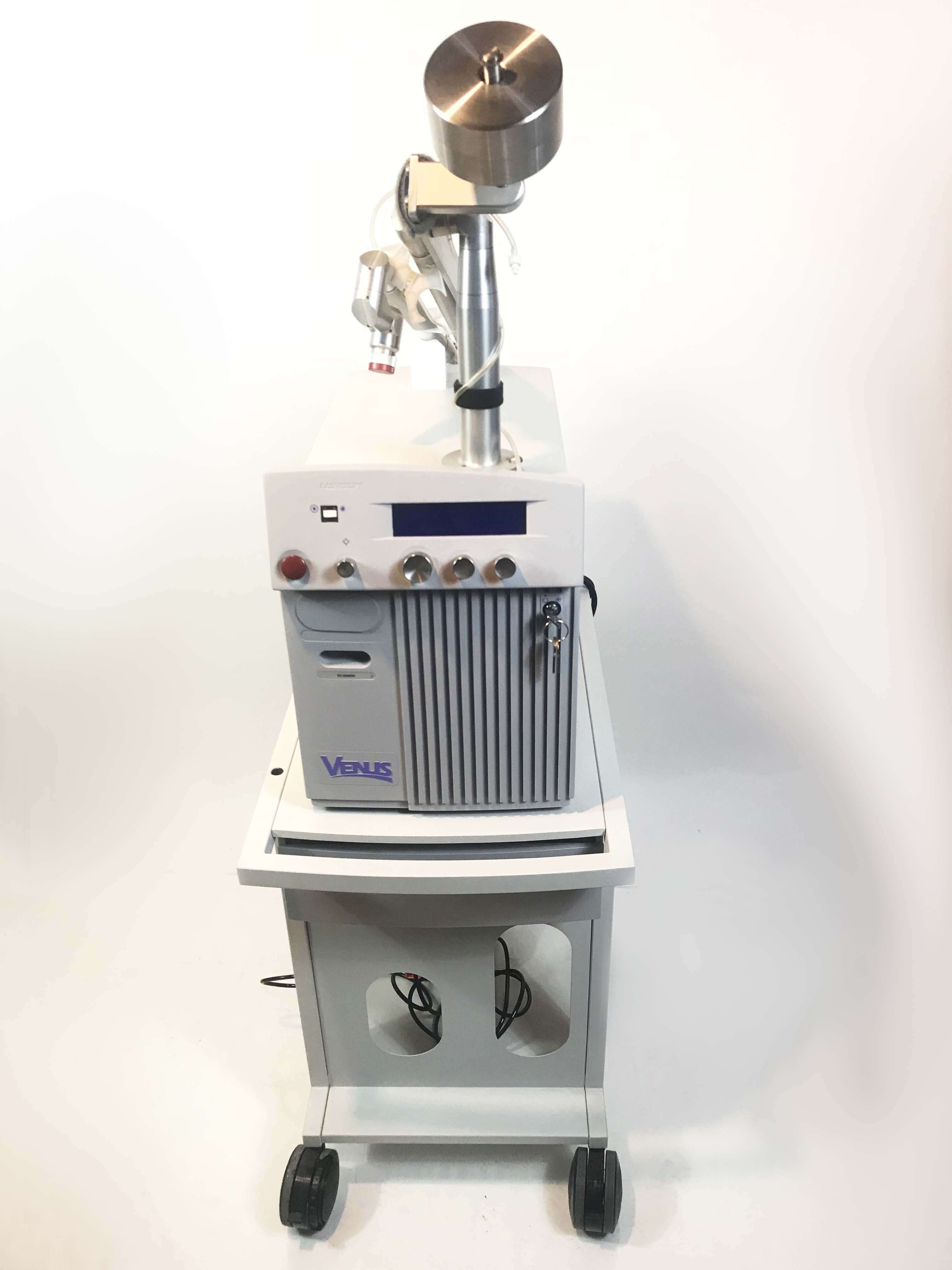 LaserScope Venus Erbium 2940 Surgical Laser w/ 2 Handpiece Smart Scan Plus CBH-2