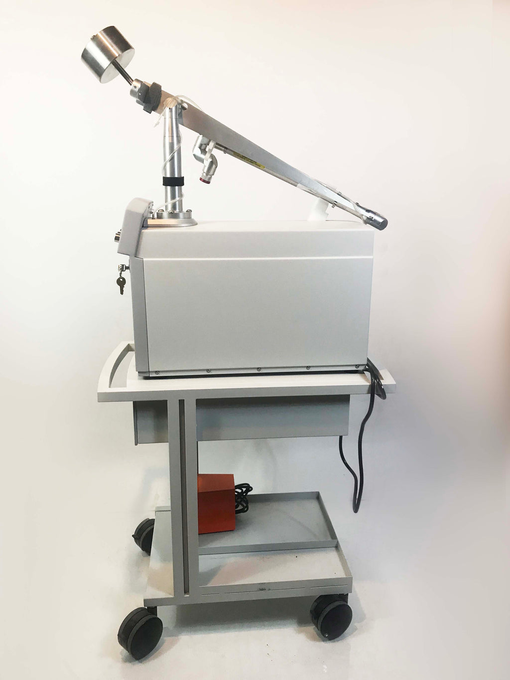 LaserScope Venus Erbium 2940 Surgical Laser w/ 2 Handpiece Smart Scan Plus CBH-2