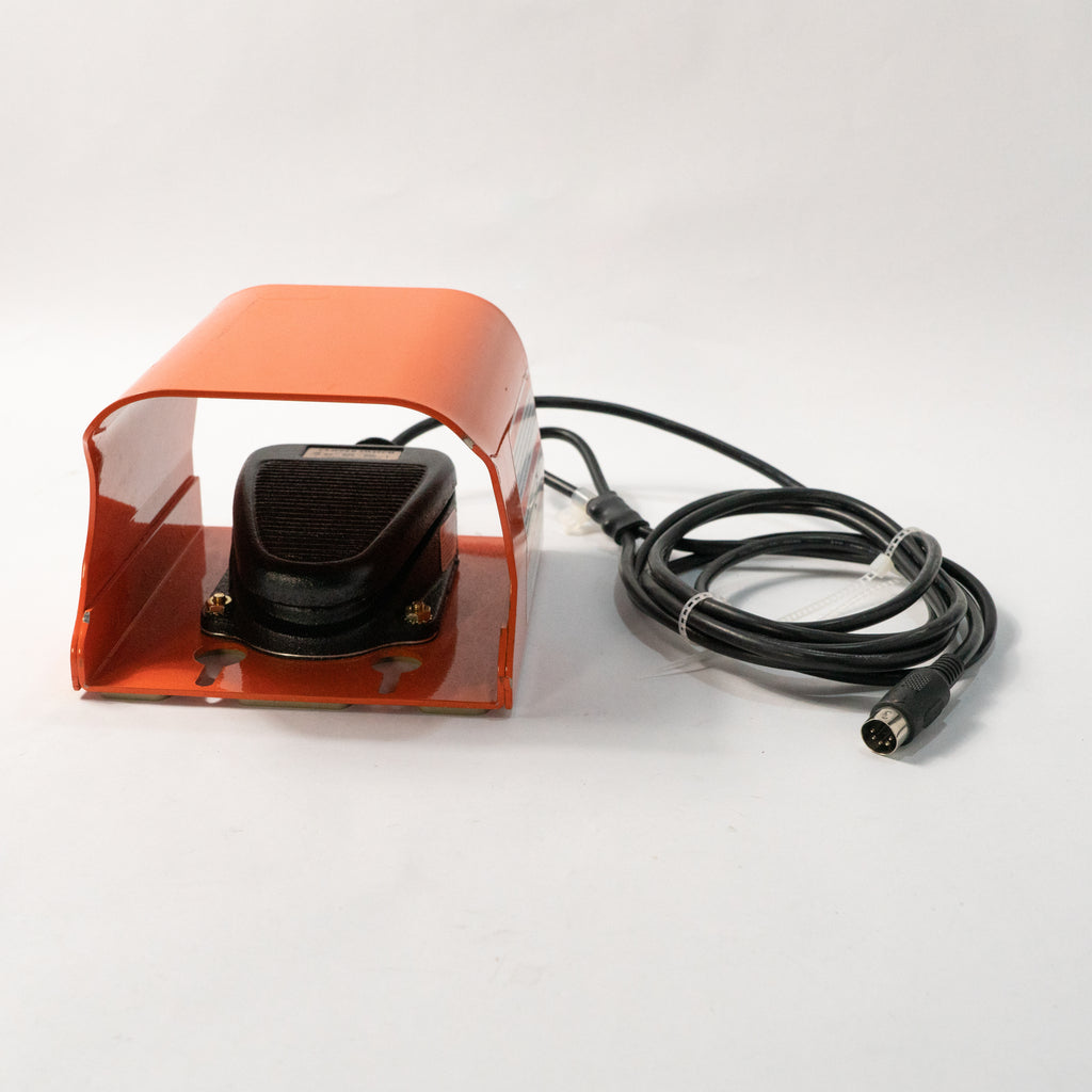 Linemaster Enclosed Clipper Switch 5-Pin Electronic Footswitch SP-522-300-1