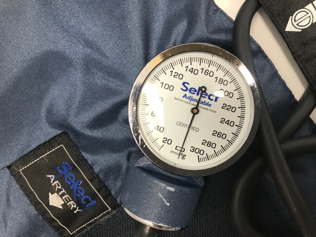 Lot of 4 Select & Henry Schein Sphygmomanometer Blood Pressure Cuff Size 11 & 12
