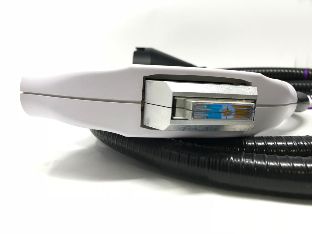Lumenis Laser IPL Quantum SR 560 Handpiece AS IS For PARTS Good Cosmetic Shape