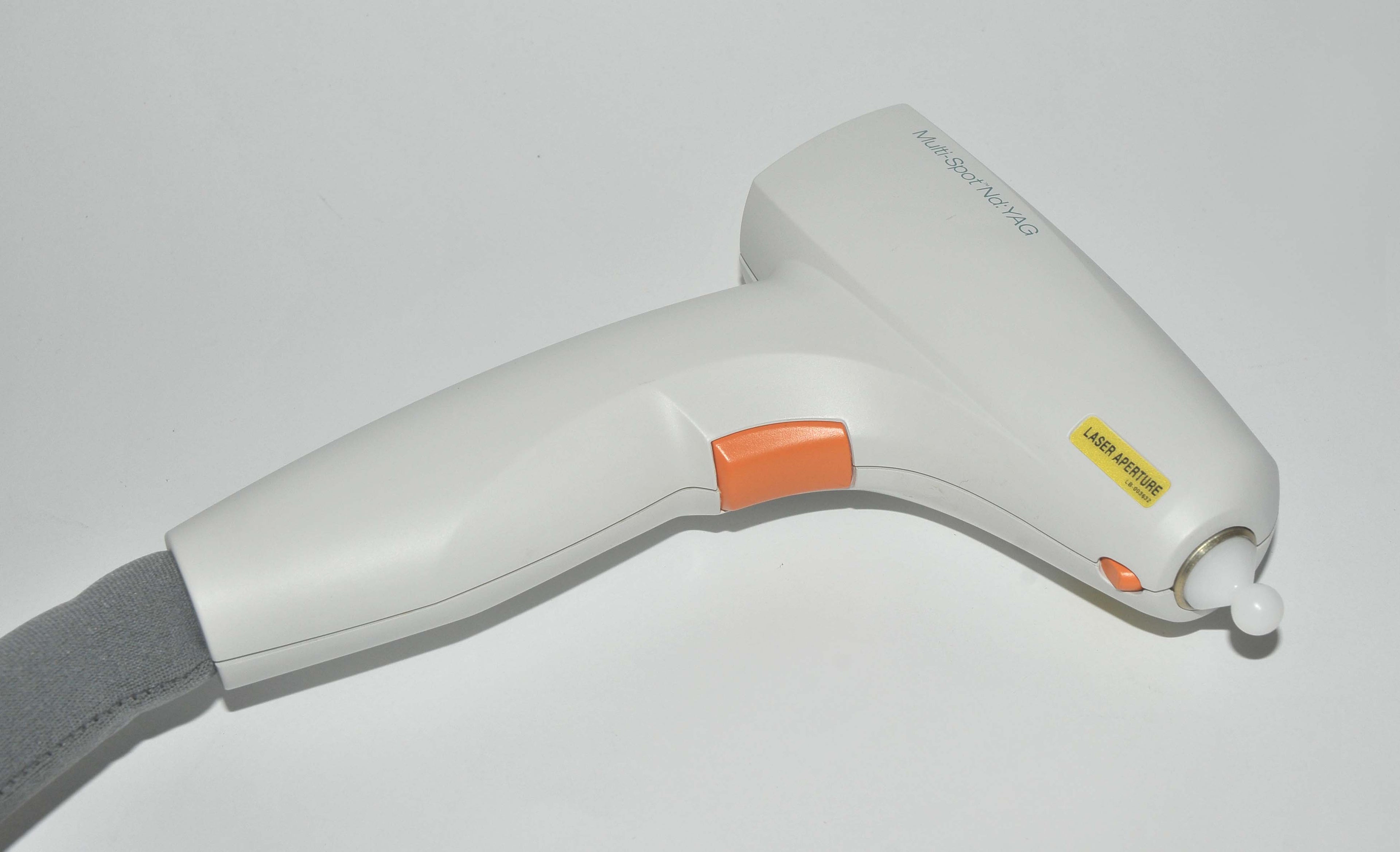 Lumenis Lume 1 Multi-Spot Nd YAG Laser Hair Removal Hand Piece w/ 2 Crystal Tips