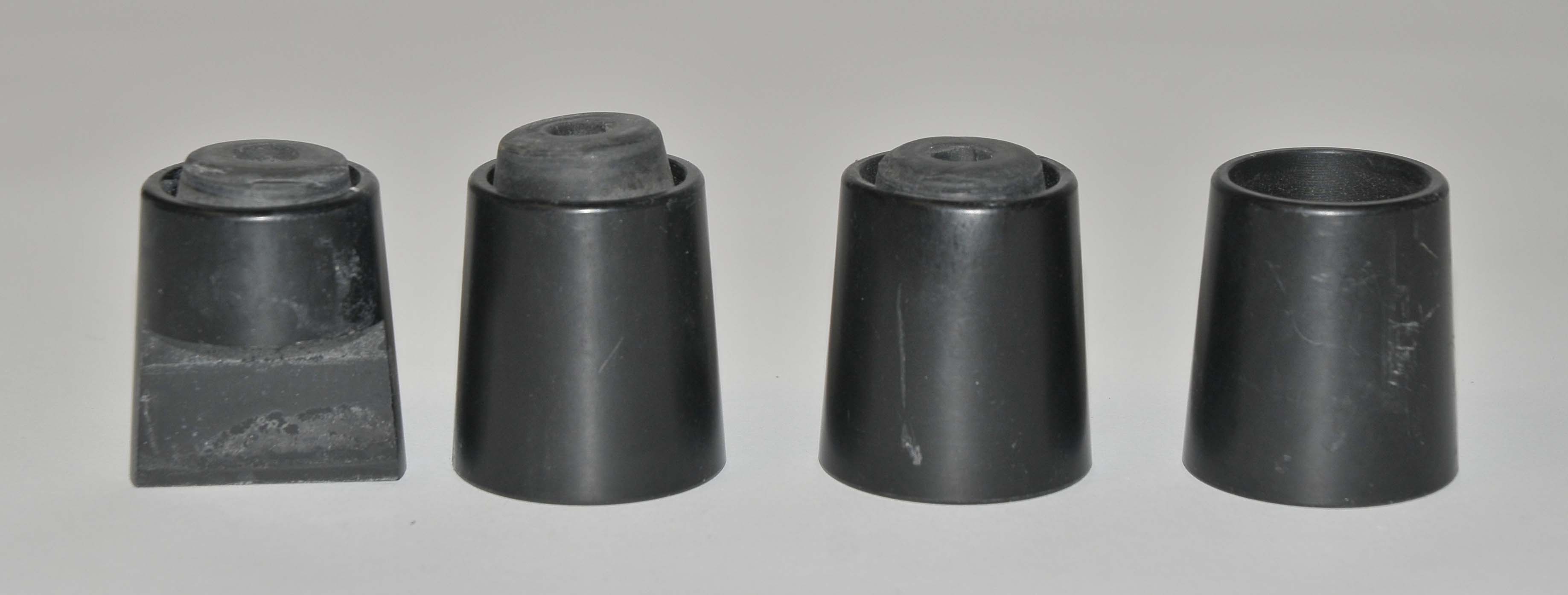 Palomar Cynosure Cosmetic Laser Set of 4 Rubber Foot Pegs Footpegs (PARTS AS-IS)