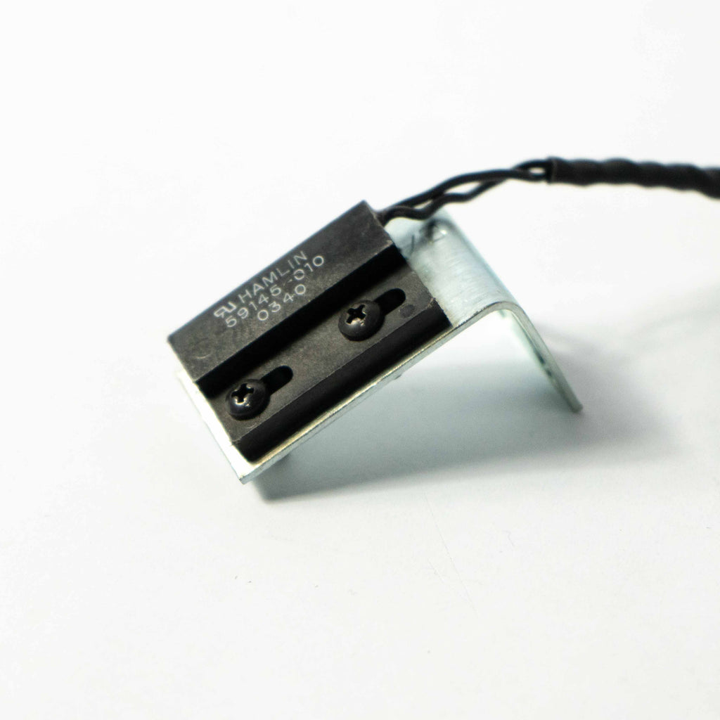 Palomar Handpiece Detector Switch + Mounting Bracket * PART- AS IS * 1140 - 0021