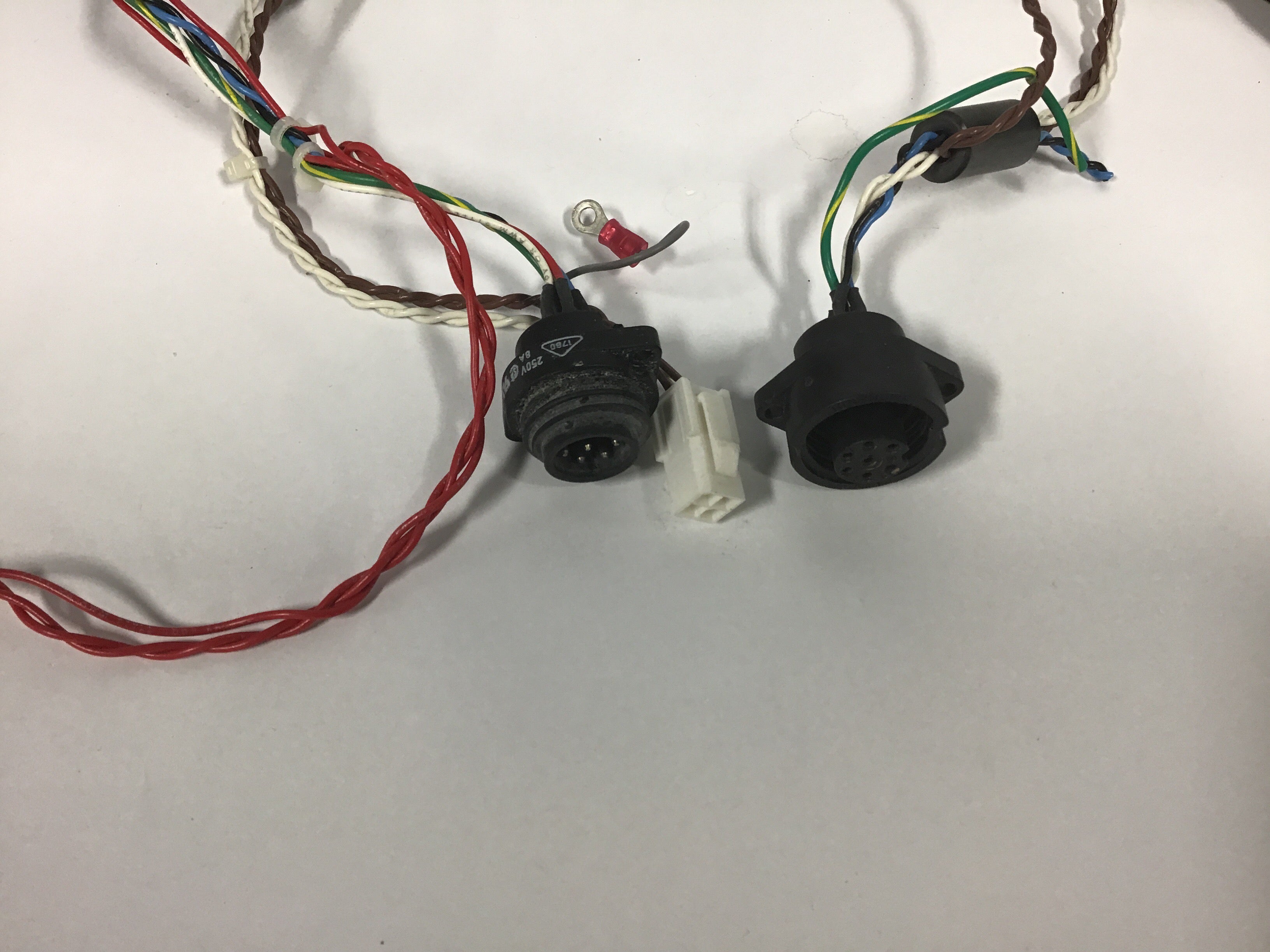 Palomar QYAG 5 Connector Q YAG Cable Amphenol 7 Pin Threaded Pig Tail 1780 250V 8A
