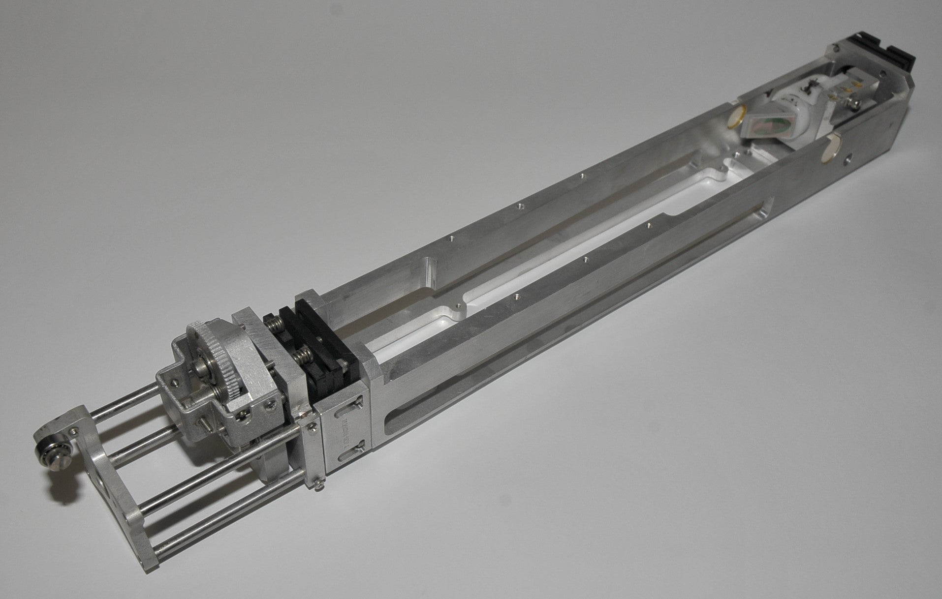 Palomar QYAG5 Laser Cavity w Optic Holder Housing CIQS8SGWP QYAG 5 * PARTS AS-IS