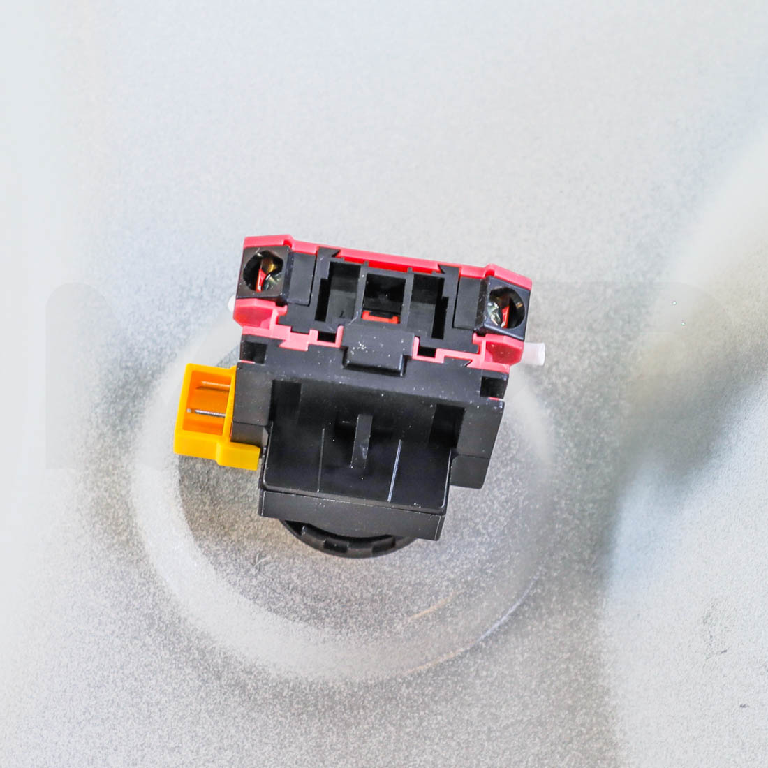 Sciton Profile Laser Top Panel Interconnect Emergency Switch As-Is 1000-300-00 Rev. C