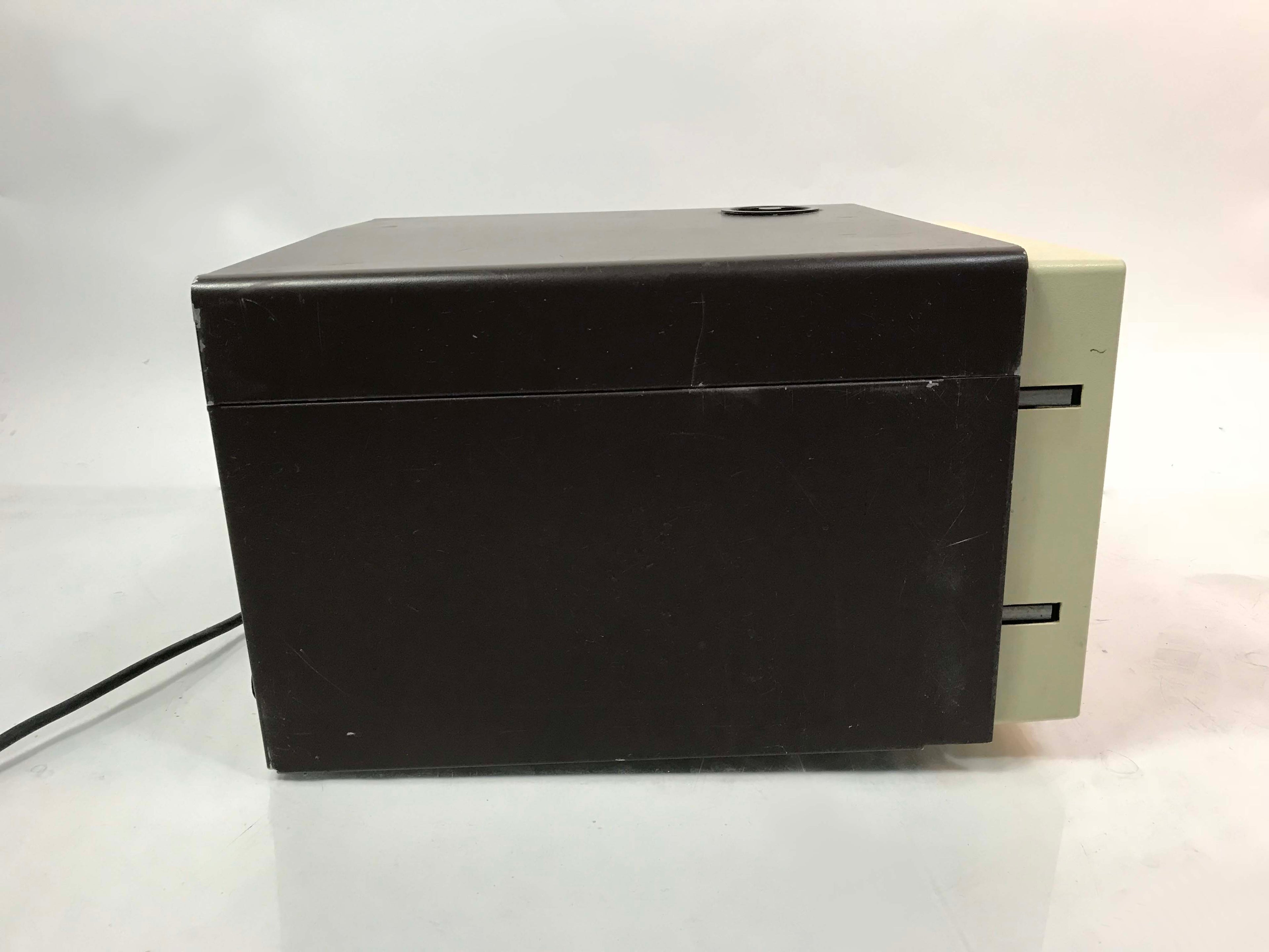 Pelton Crane Validator 8 Model AB Autoclave Steam Pressure Sterilizer 14x8