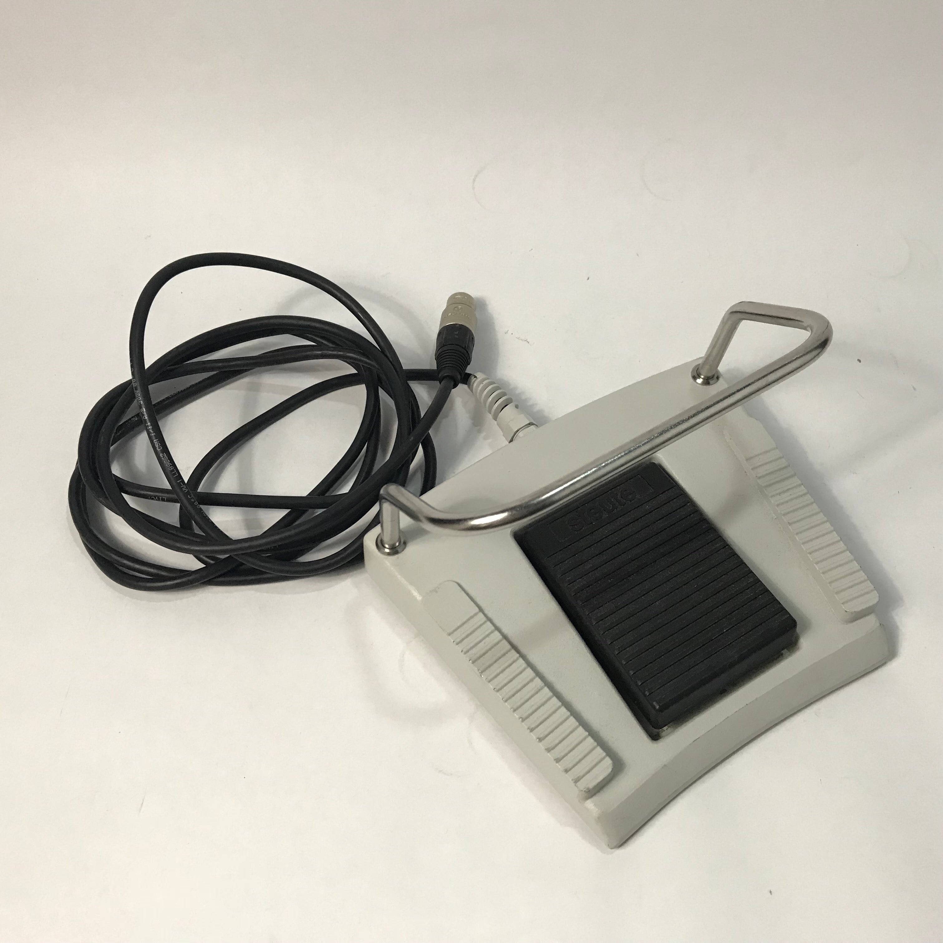 Photomedex X-Trac Laser System Hands Free Electric Foot Switch Pedal KF 2S-MED