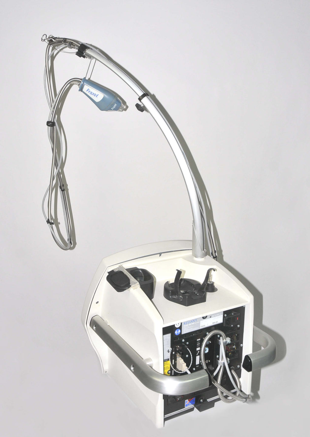 Reliant Fraxel SR1500 Non-Ablative Fractional Skin Resurfacing Laser SR 1500