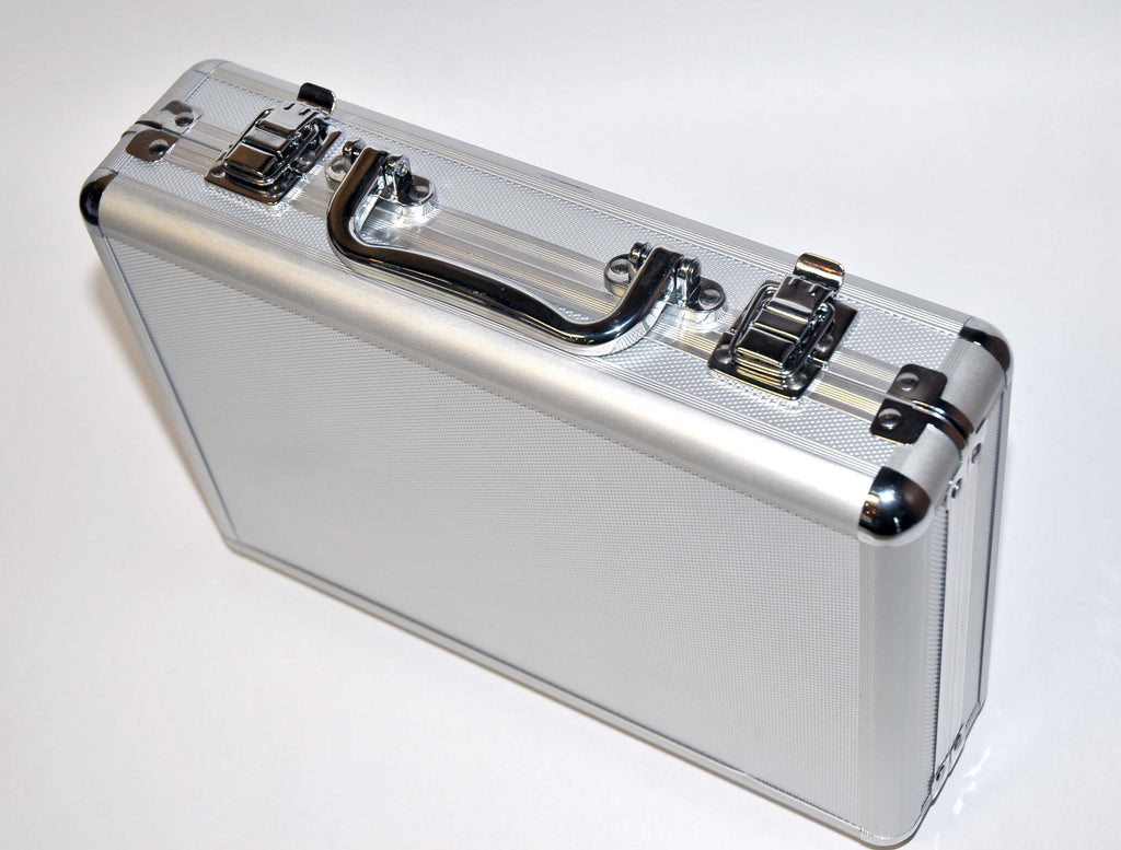 SKINSTYLUS Microneedle Factory Silver Case Pen/Batteries/Motor Storage Portable