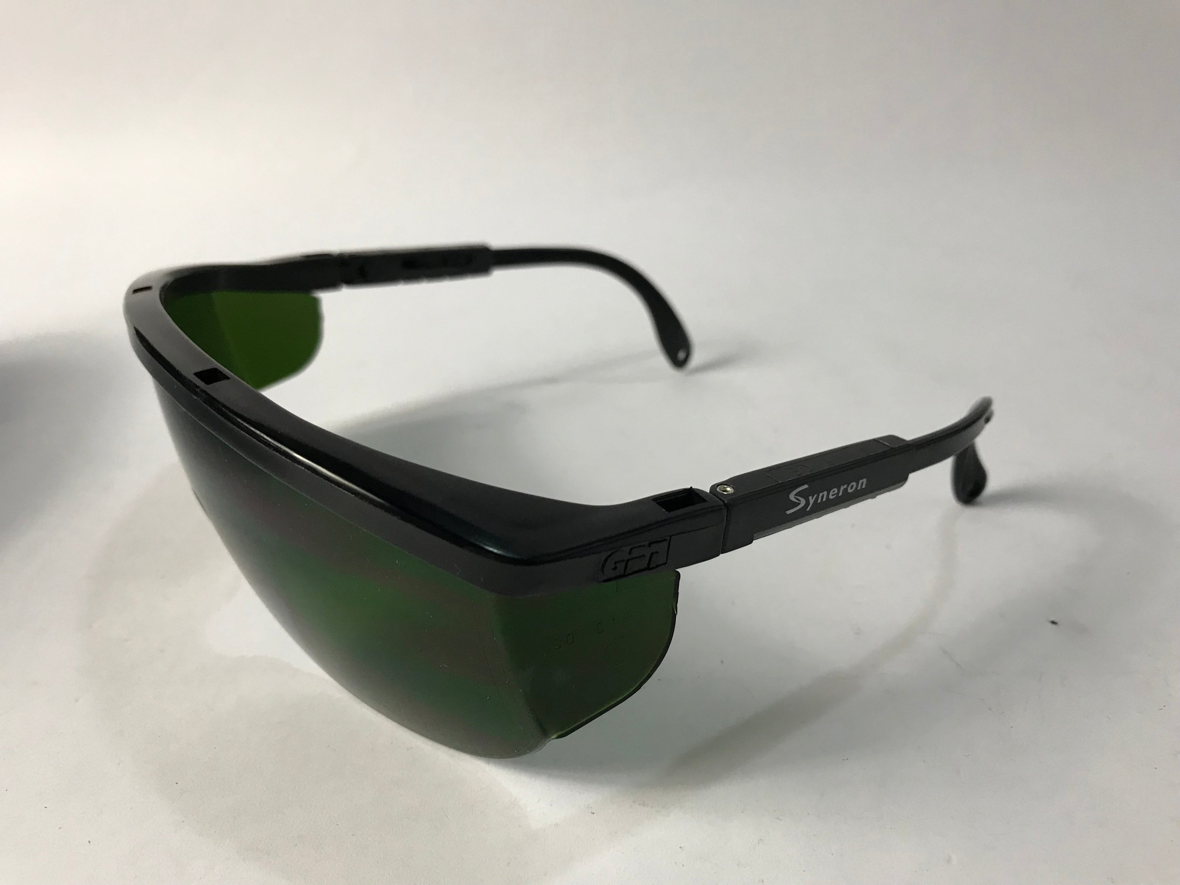 Syneron Sperian IPL Safety Goggles Intense Light Flash Shades Eye Protection