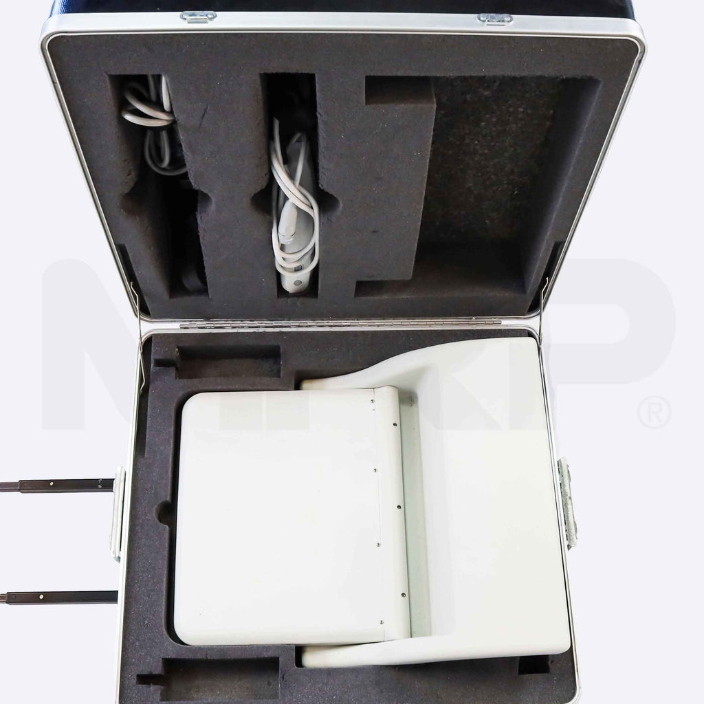 2013 Merz Aesthetics Ultherapy System Case Open
