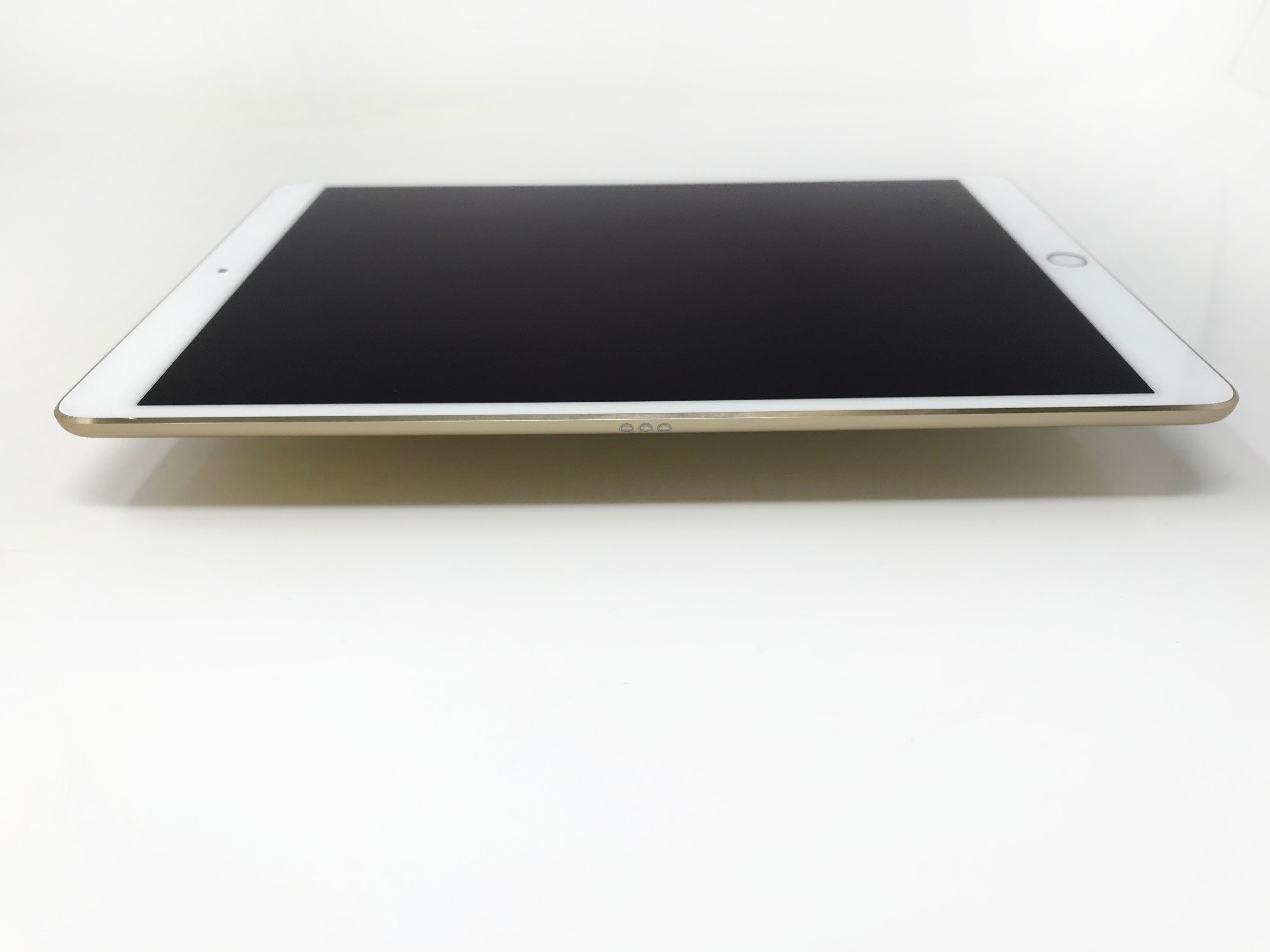 Used Excellent Condition 2017 Apple iPad Pro 10.5" 64 GB Gold Wifi Only