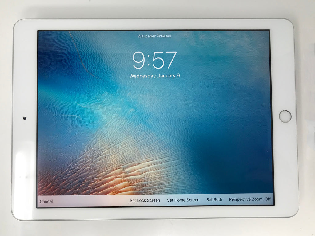 Used Good Condition 2018 Apple iPad 6th Generation 9.7" 32 GB WiFi Silver