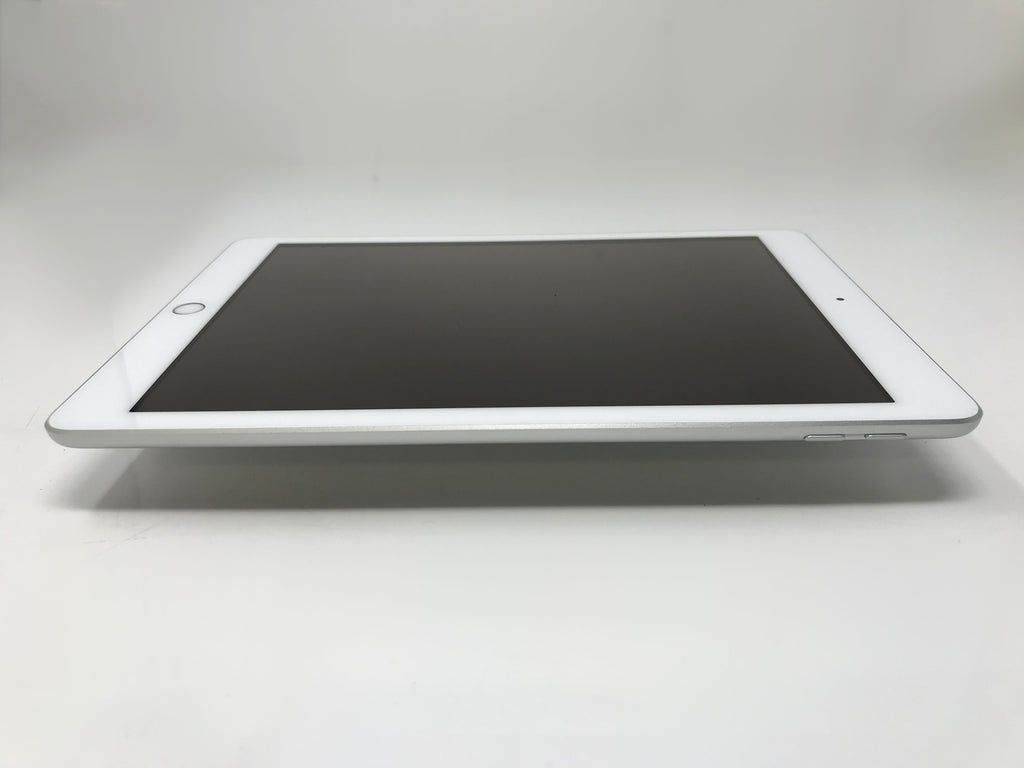 Used Good Condition 2018 Apple iPad 6th Generation 9.7" 32 GB WiFi Silver
