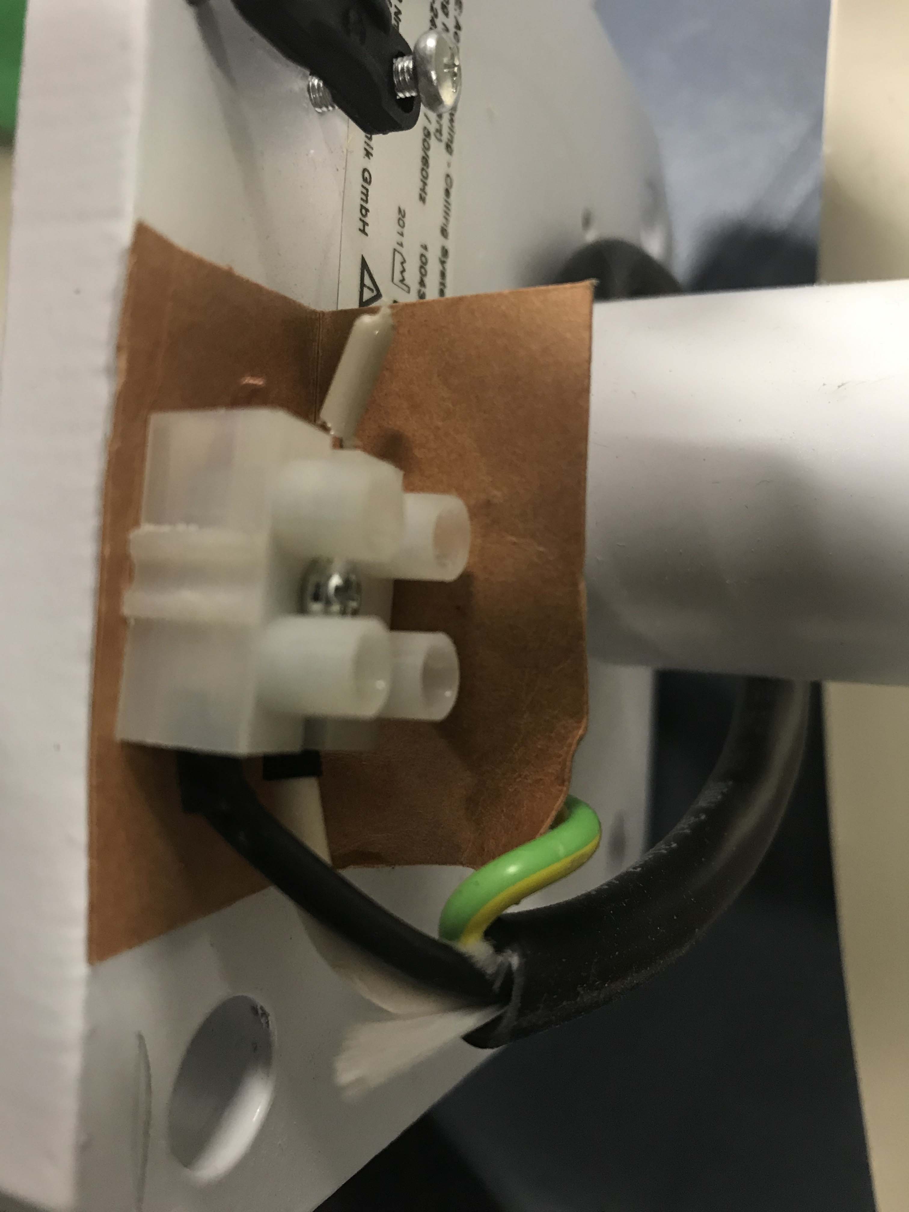 Welch Allyn Green Series GS 900 Surgical/Procedure Lamp Ceiling Mounted Overhead