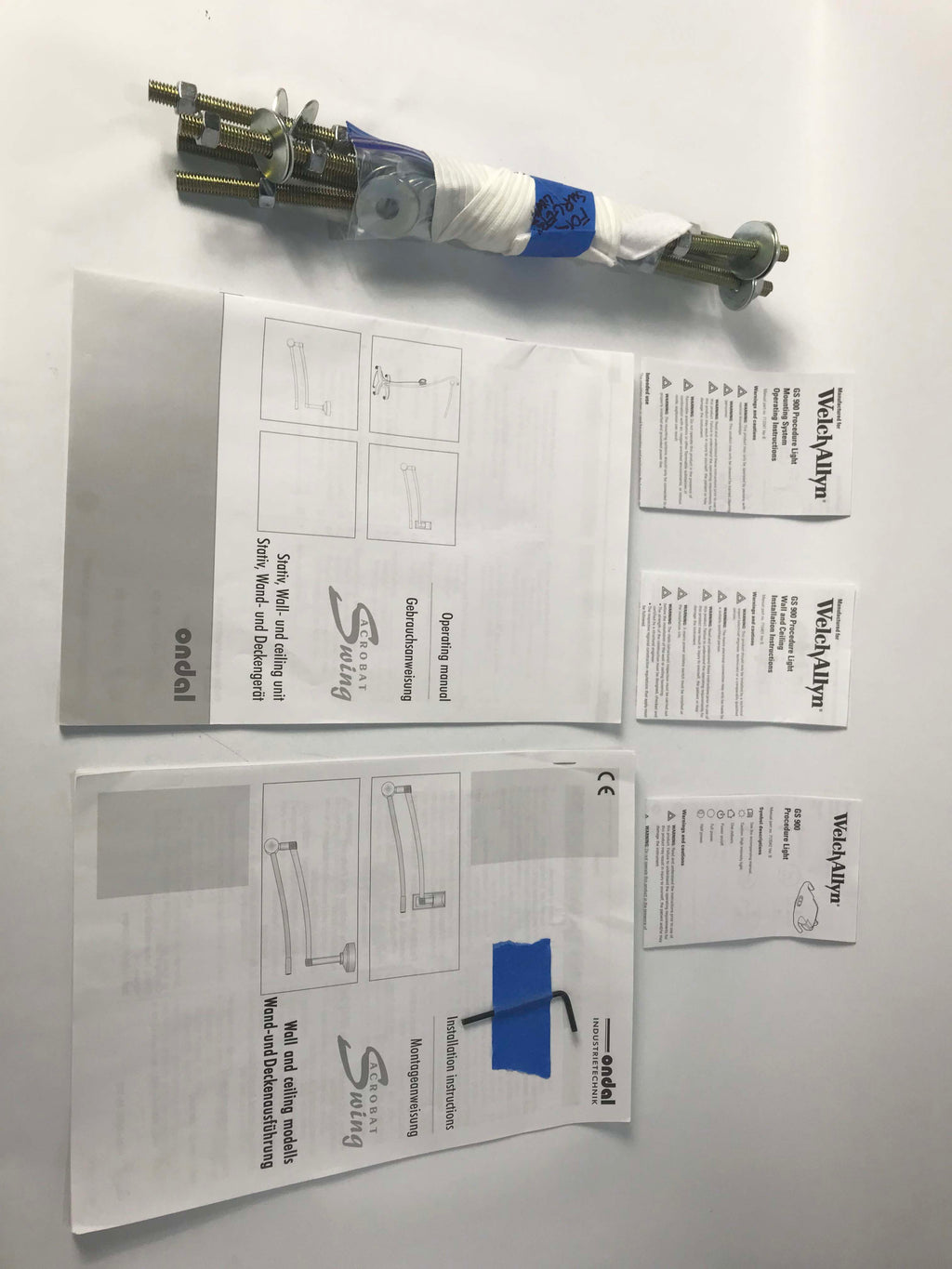 Welch Allyn Green Series GS 900 Surgical/Procedure Lamp Ceiling Mounted Overhead
