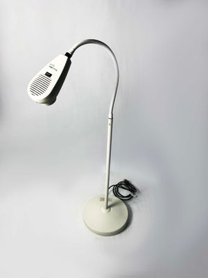 Welch Allyn LS 135 35 Watt Halogen Medical Exam Light Posable Floor Lamp 12º