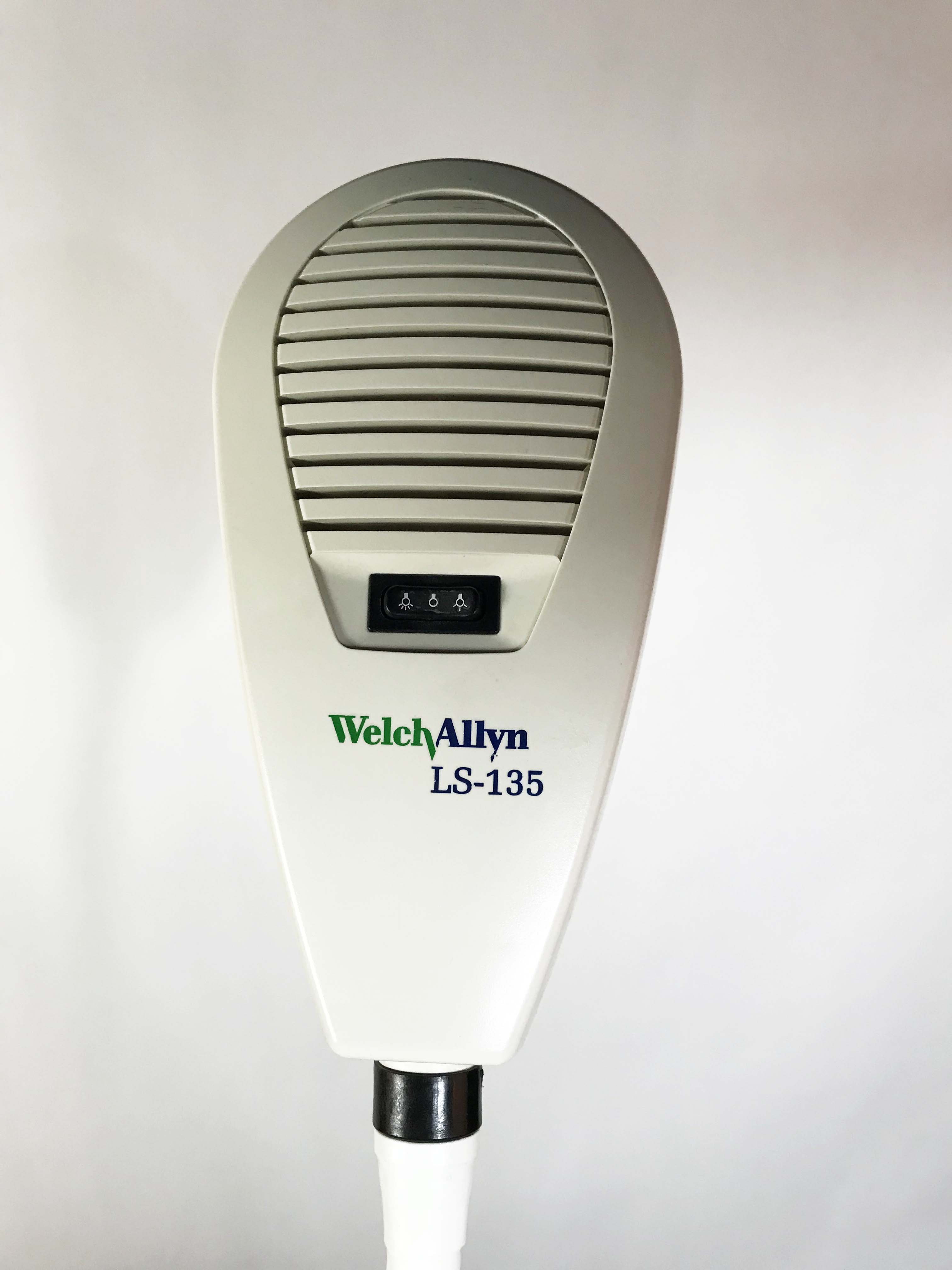Welch Allyn LS 135 35 Watt Halogen Medical Exam Light Posable Floor Lamp 12º