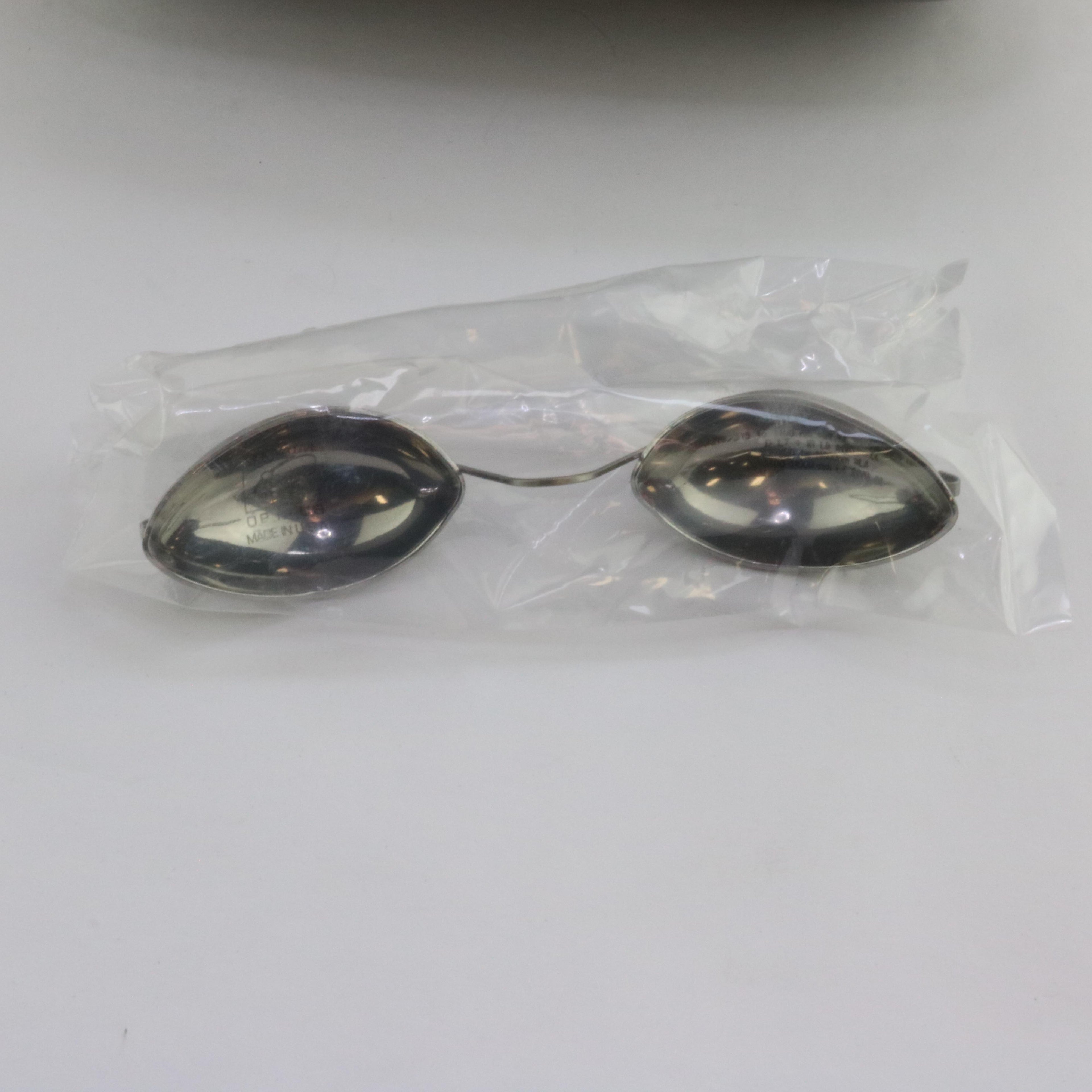 Innovative Optics Palomar Laser IPL Patient Eye Protection Metal Goggles PINK