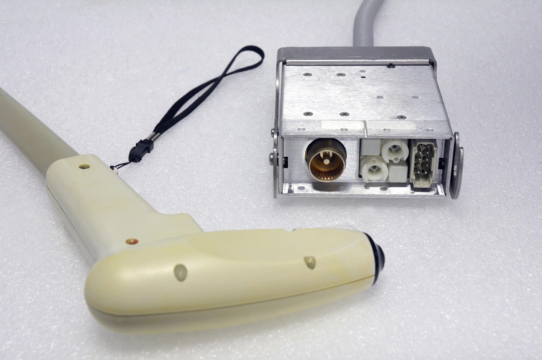 Alma Accent XL Laser w 2 HandPieces: BiPolar UniLarge Cellulite Reduction 2007
