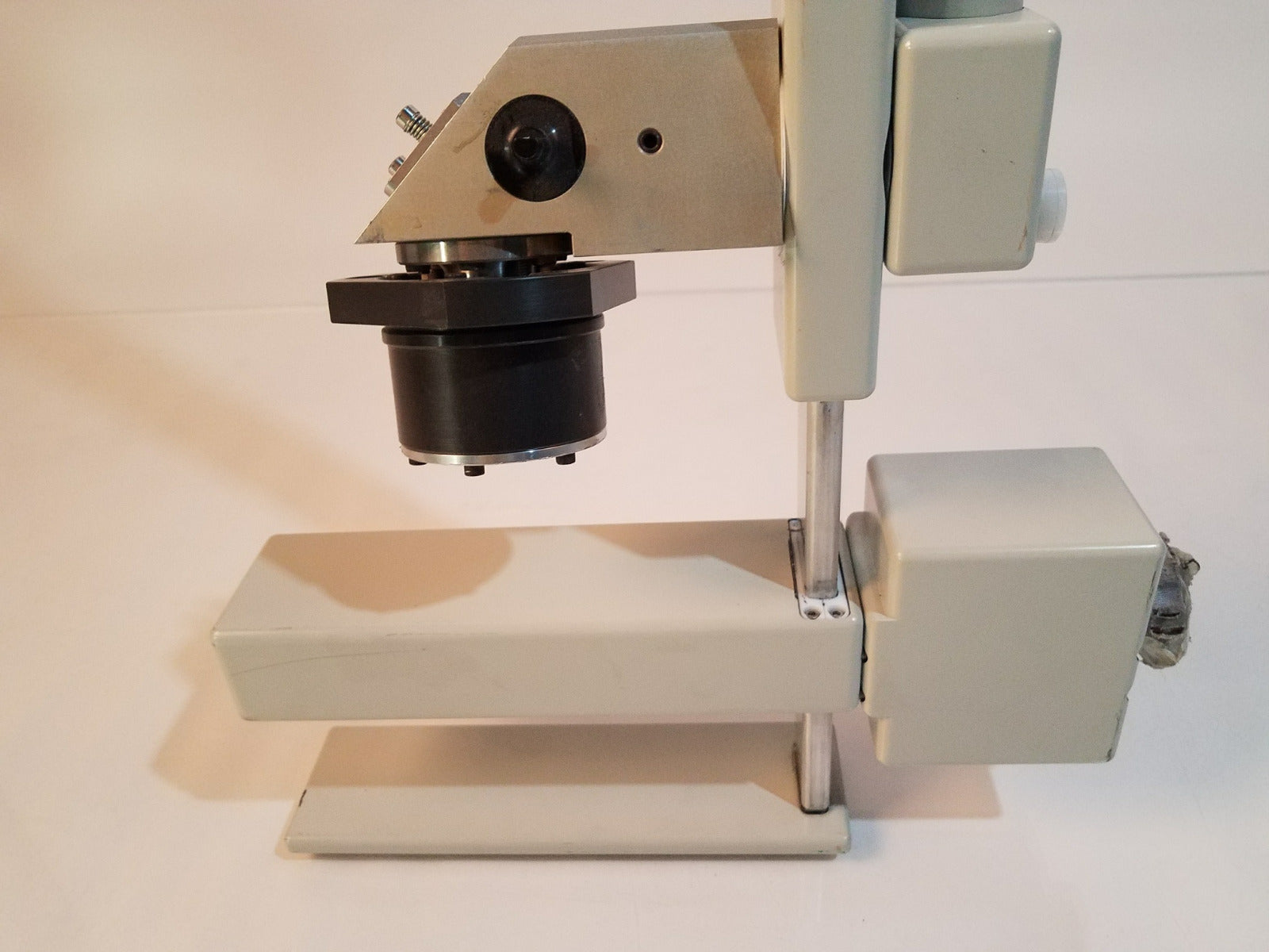 LUMENIS Coherent UltraPulse 5000 C Venus Arm ** Parts Only SOLD AS IS **